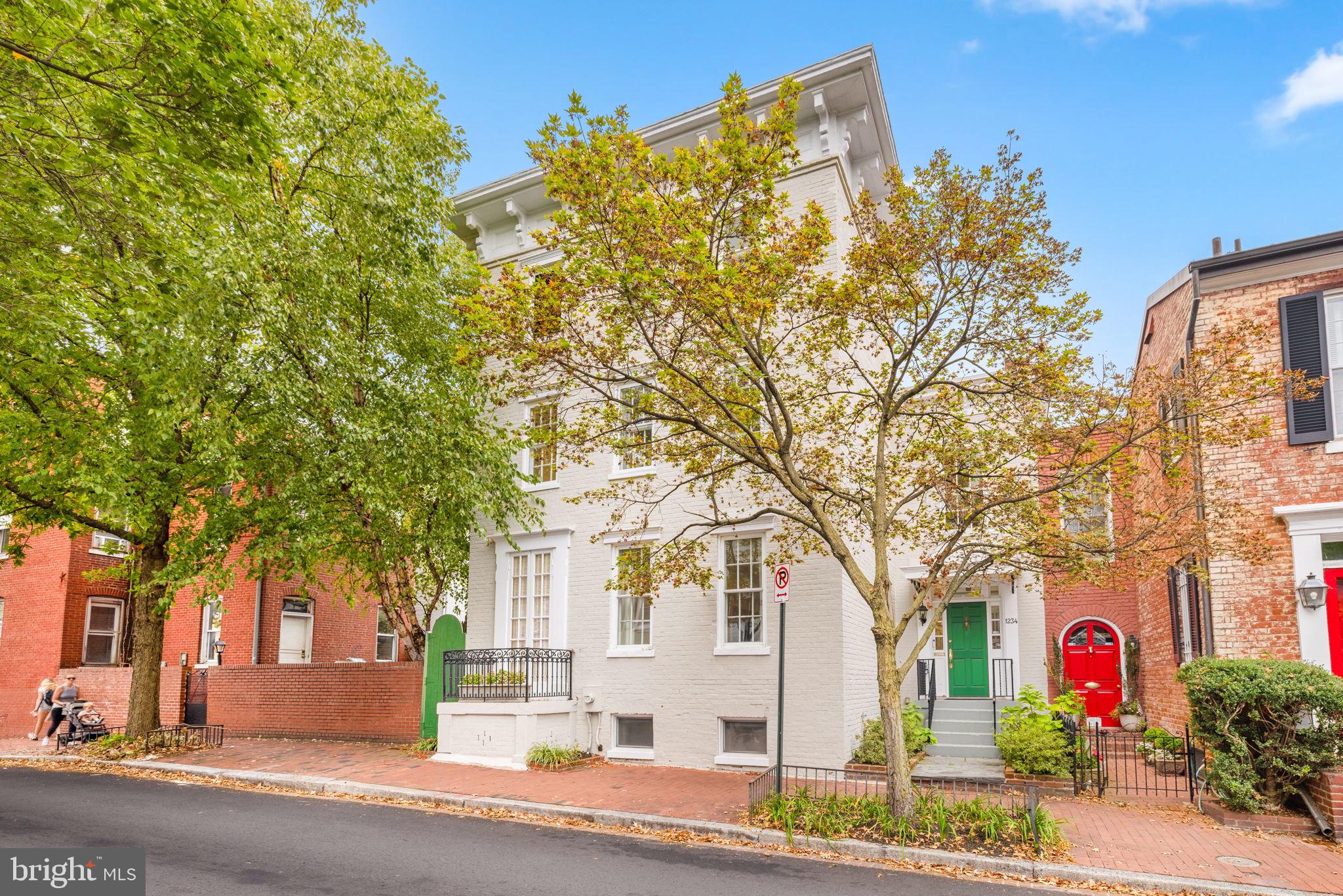 GEORGETOWN - Residential