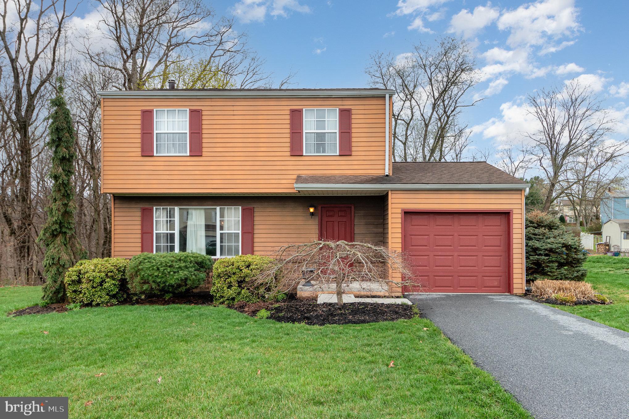 ROLLING RIDGE - Residential