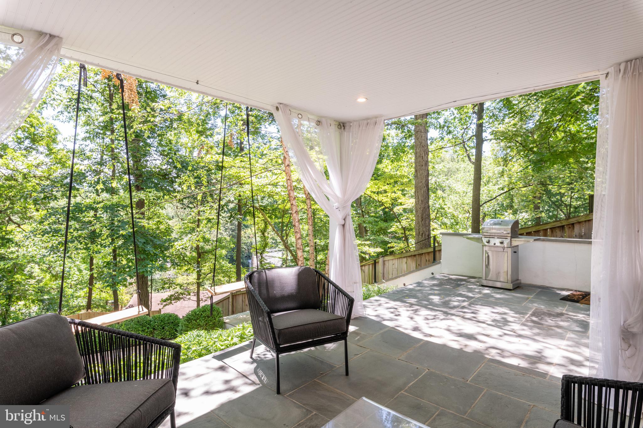 BEVERLEY HILLS - Residential