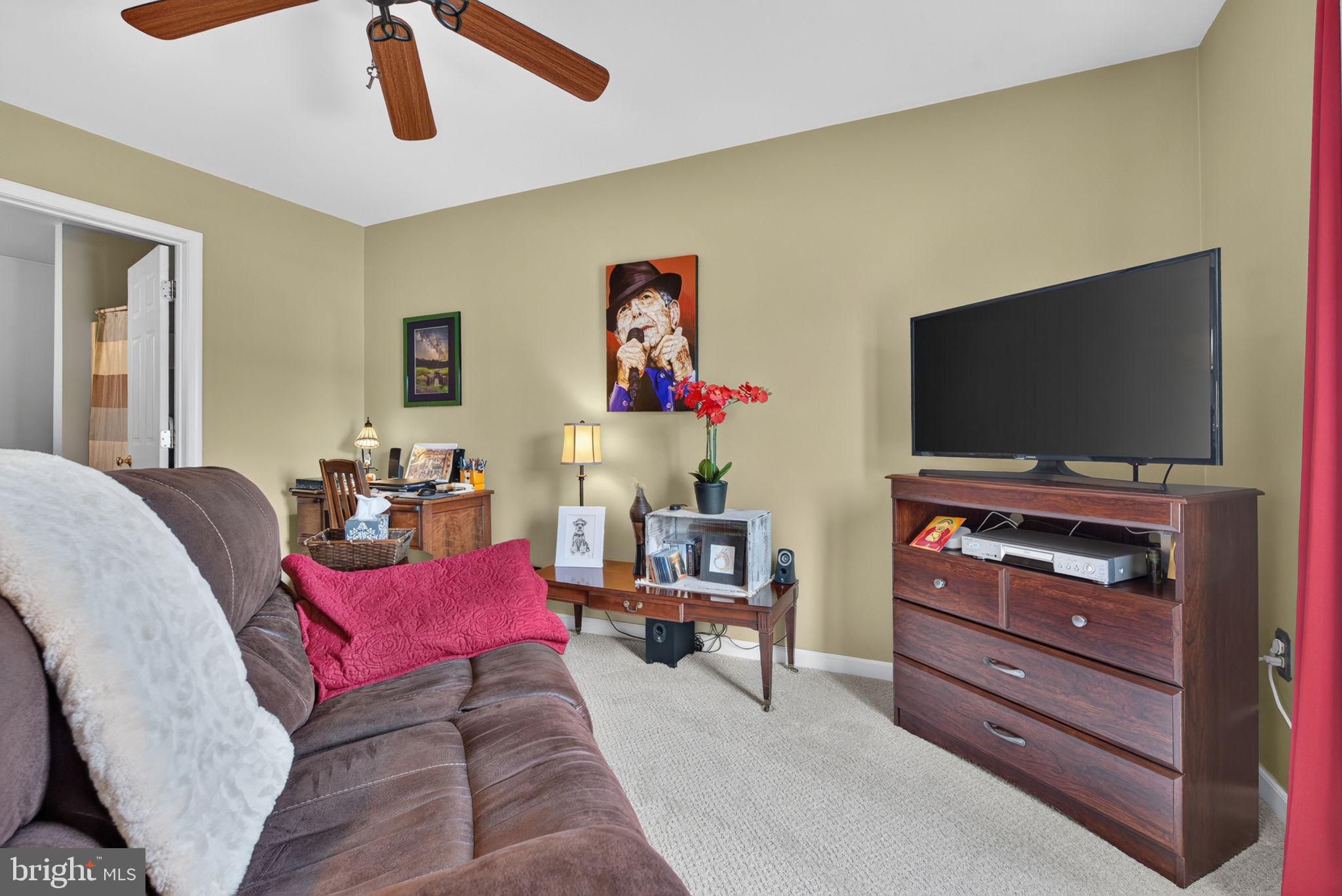 SUMMIT HILLS - Residential