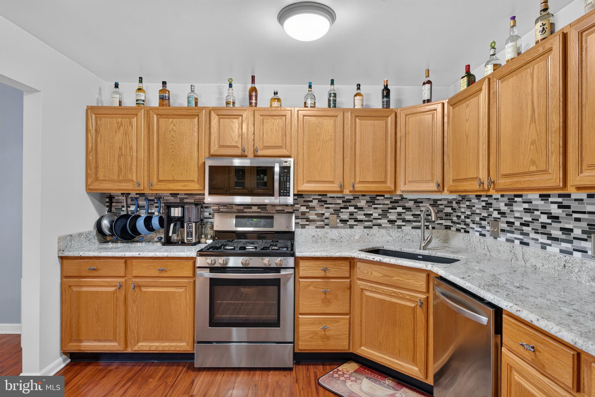 SUMMIT HILLS - Residential