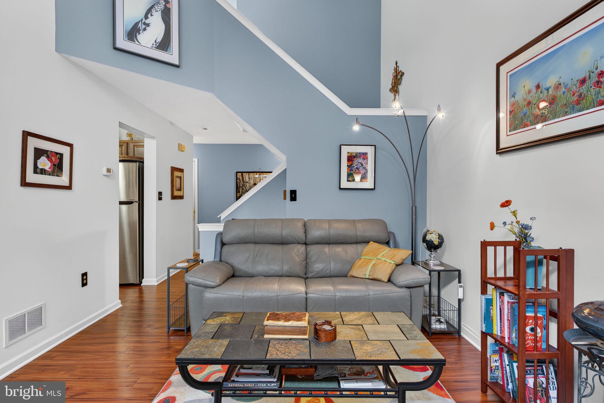 SUMMIT HILLS - Residential