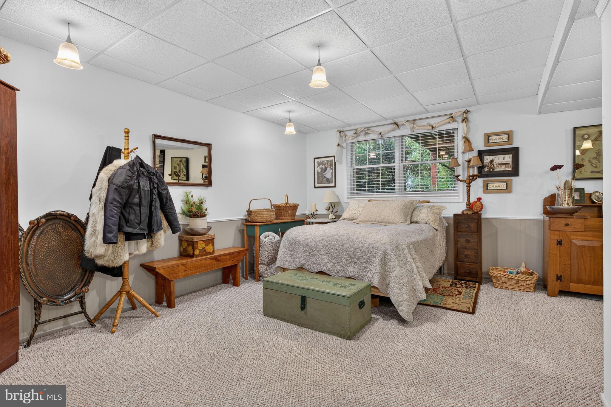 SUMMIT HILLS - Residential