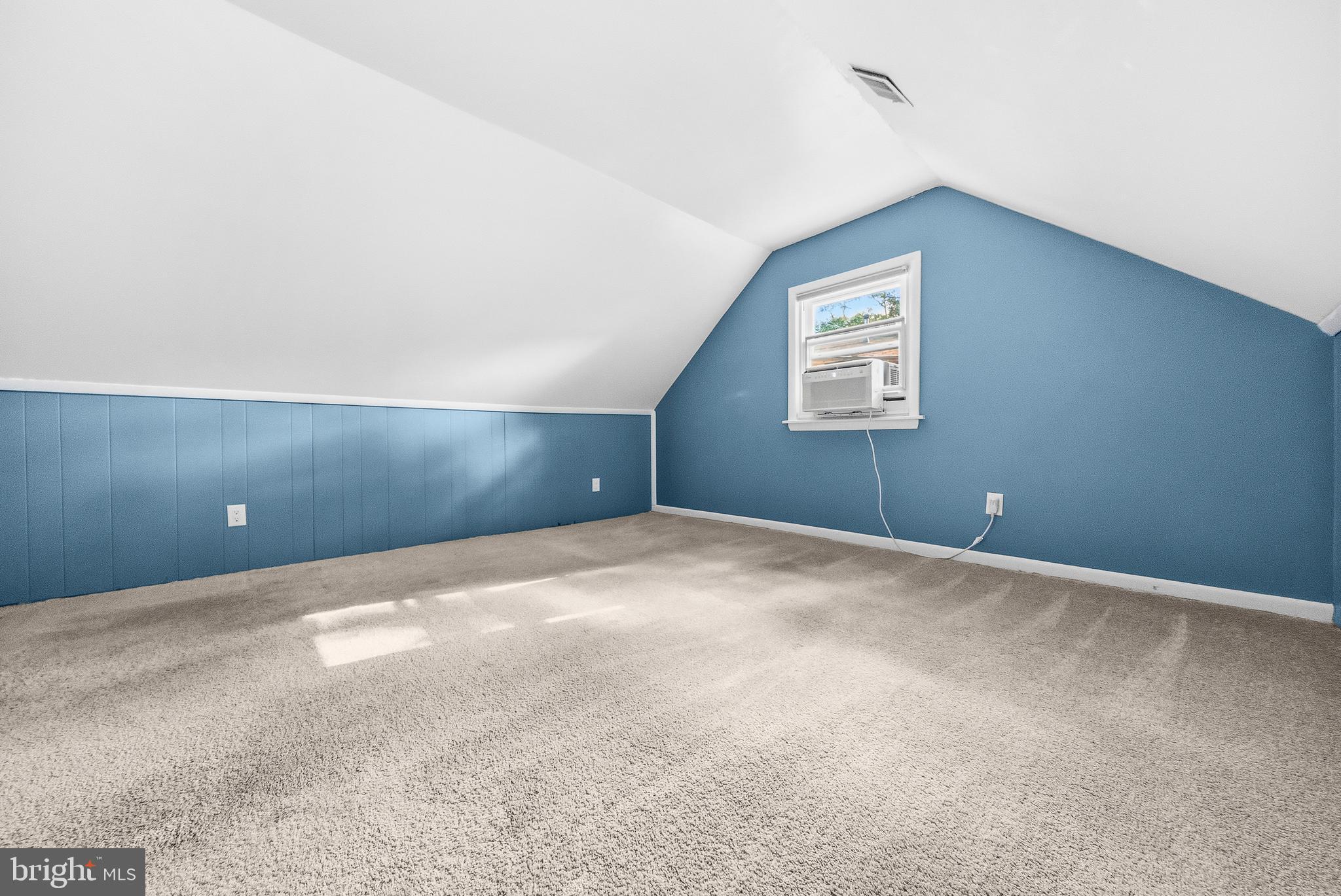 MANASSAS PARK - Residential