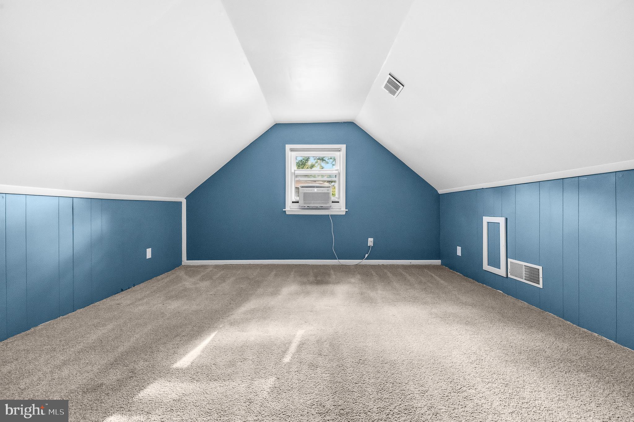 MANASSAS PARK - Residential