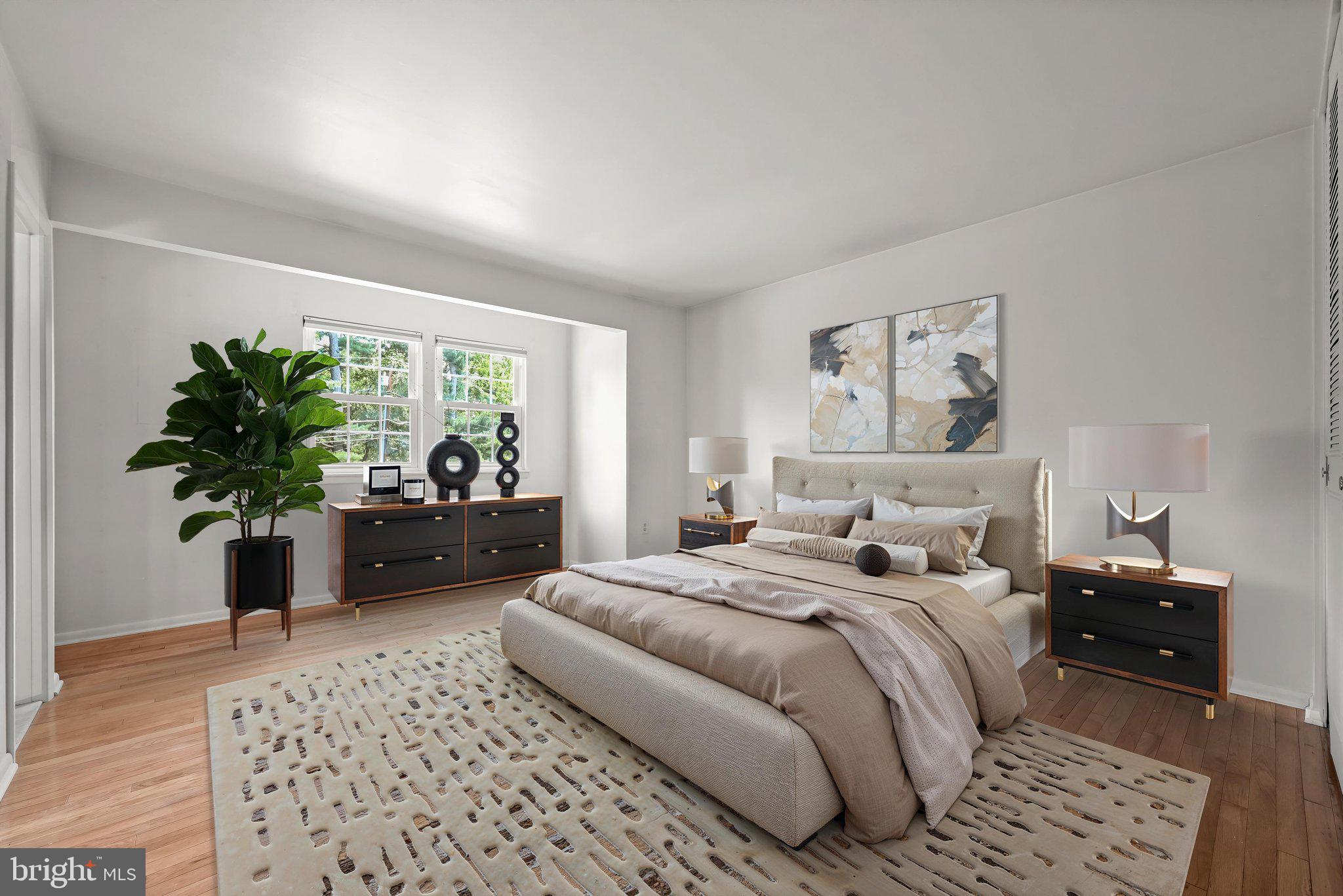 FONT HILL MANOR - Residential