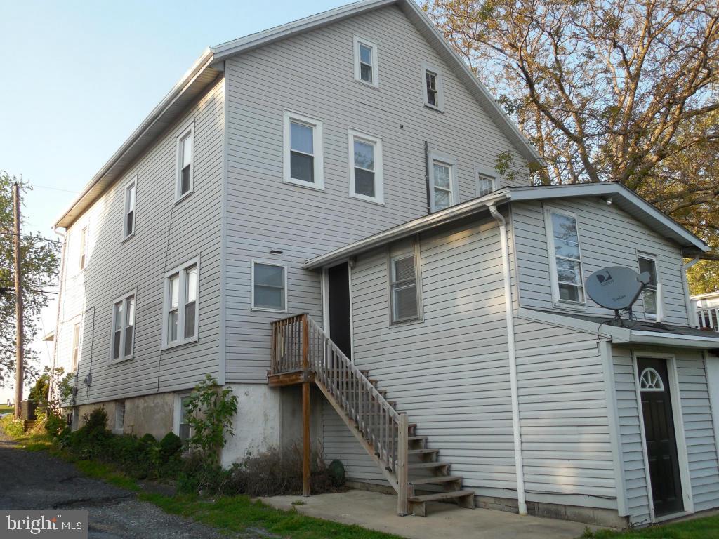 EAST PETERSBURG - Residential