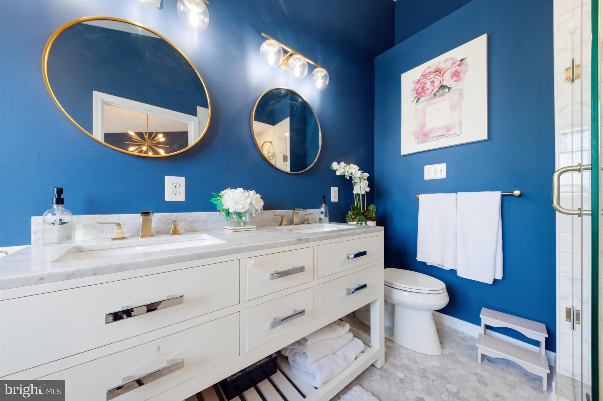 CLOVERLEAF TOWNHOMES - Residential