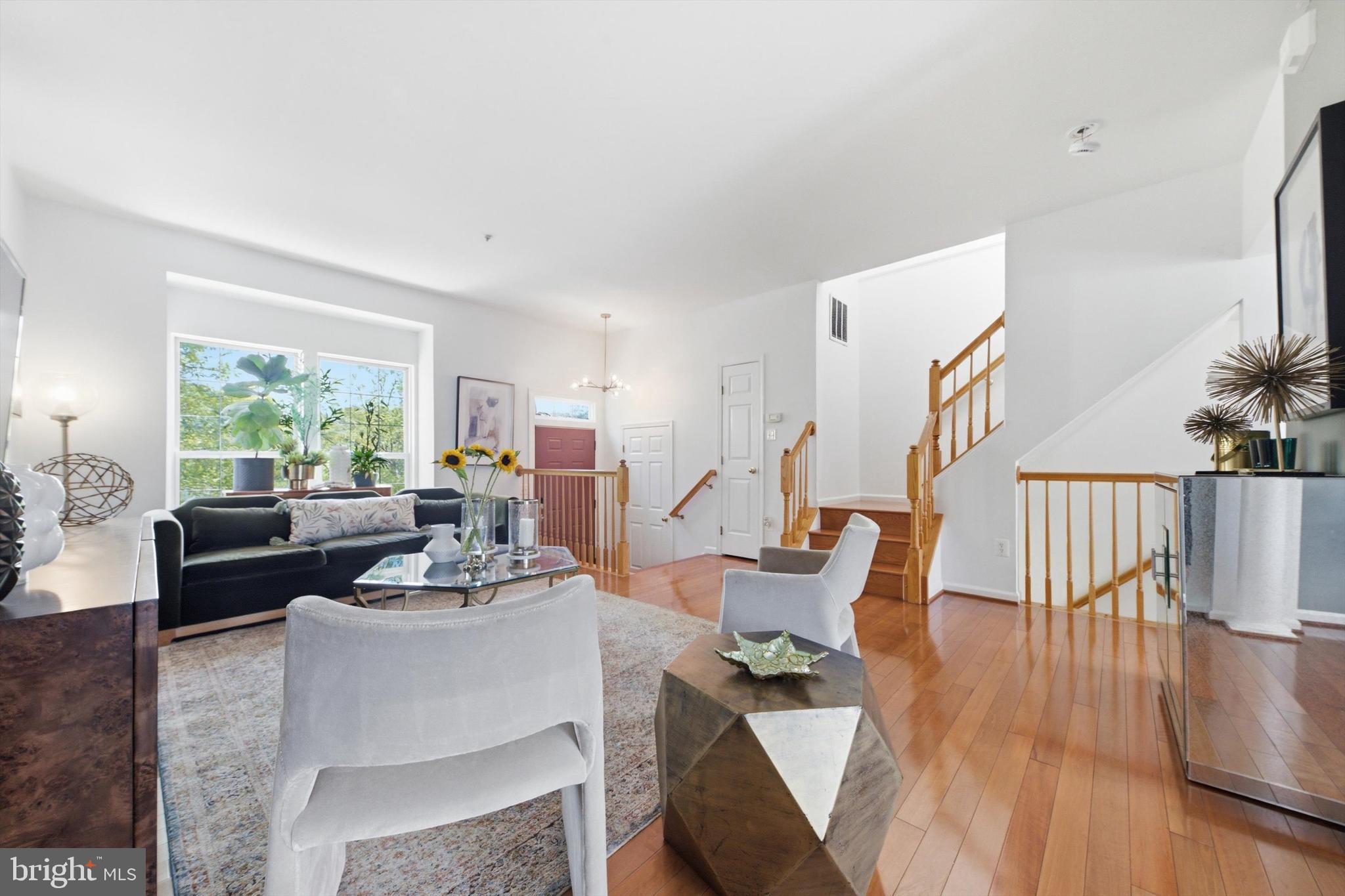 CLOVERLEAF TOWNHOMES - Residential