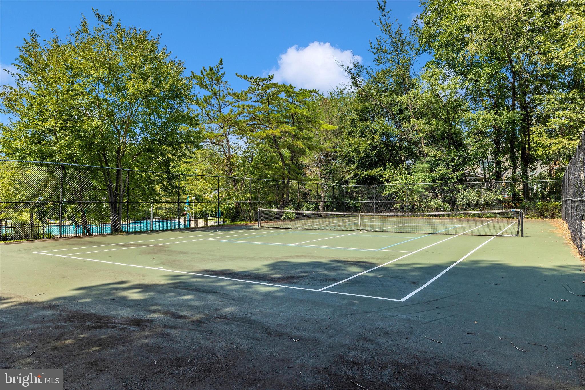 CLOVERLEAF TOWNHOMES - Residential