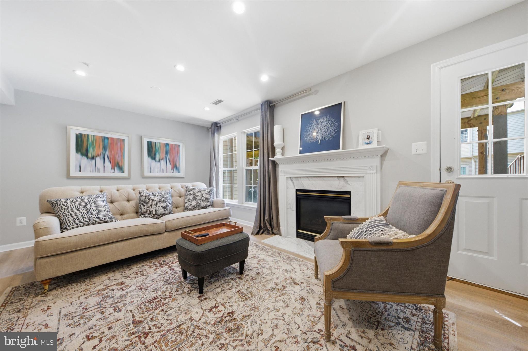 CLOVERLEAF TOWNHOMES - Residential
