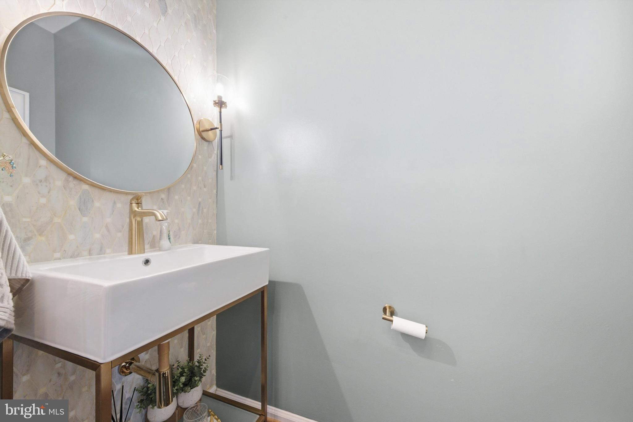 CLOVERLEAF TOWNHOMES - Residential