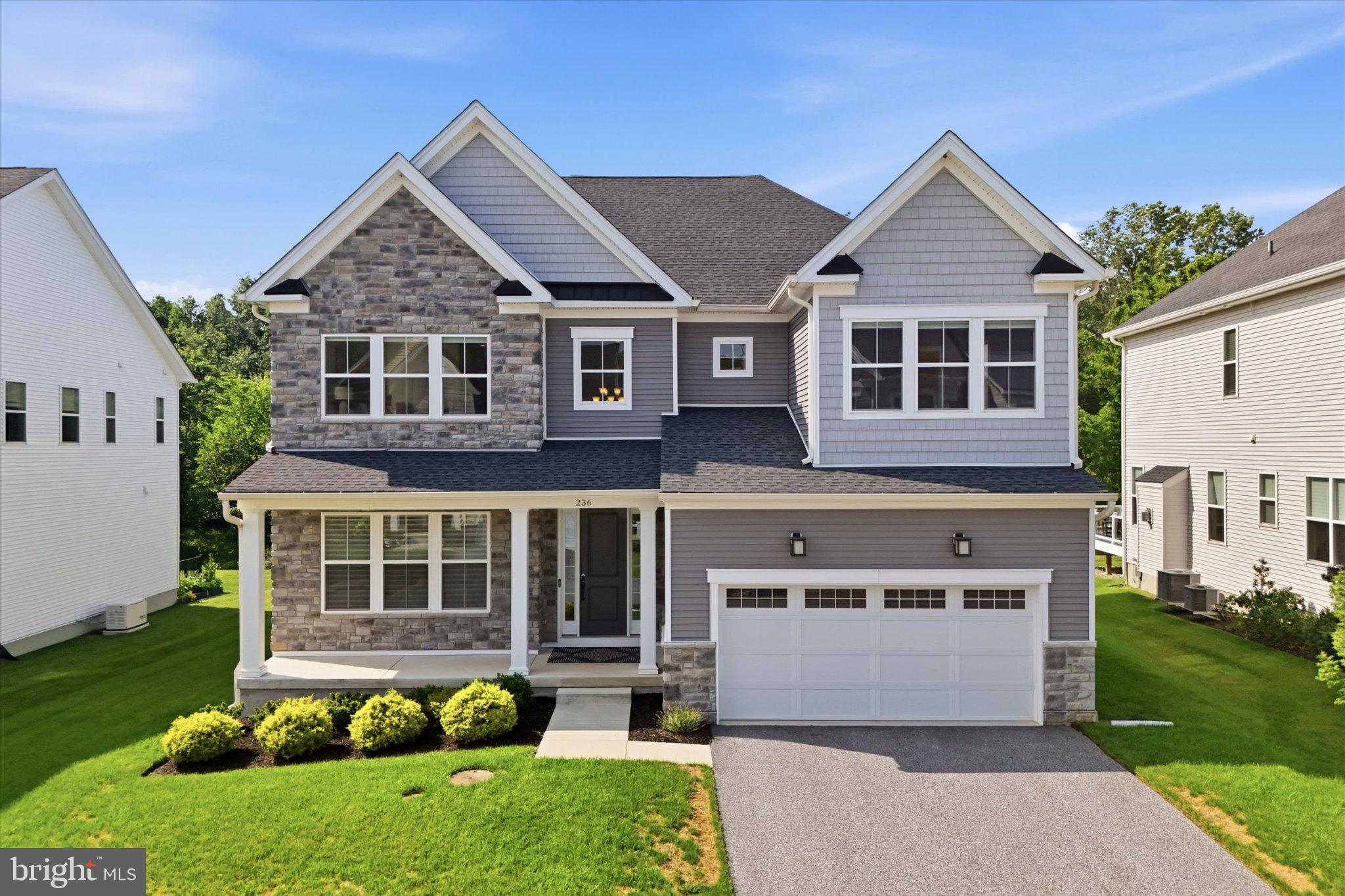 UNIONVILLE - Residential
