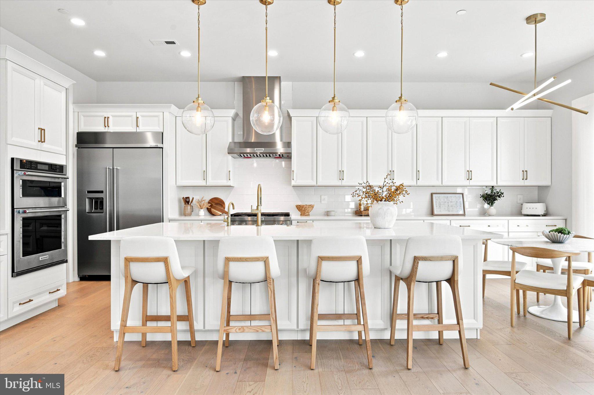 UNIONVILLE - Residential
