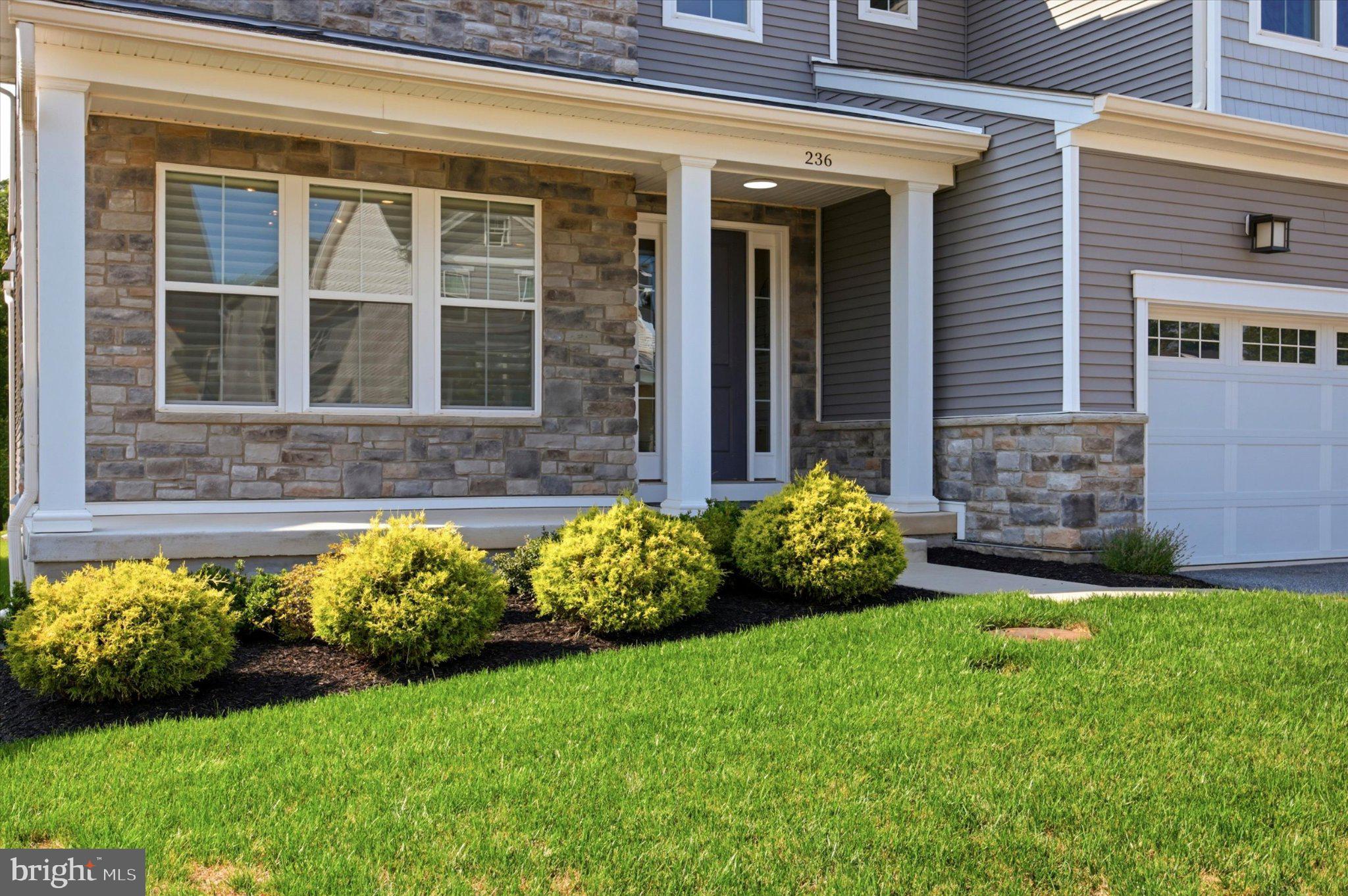 UNIONVILLE - Residential