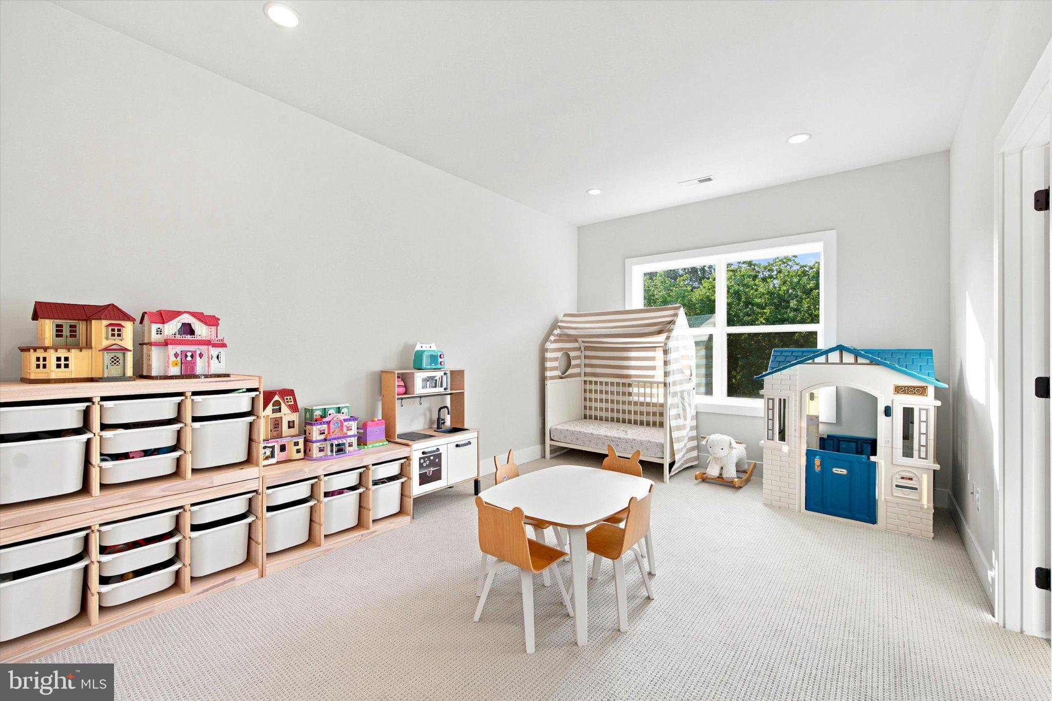 UNIONVILLE - Residential