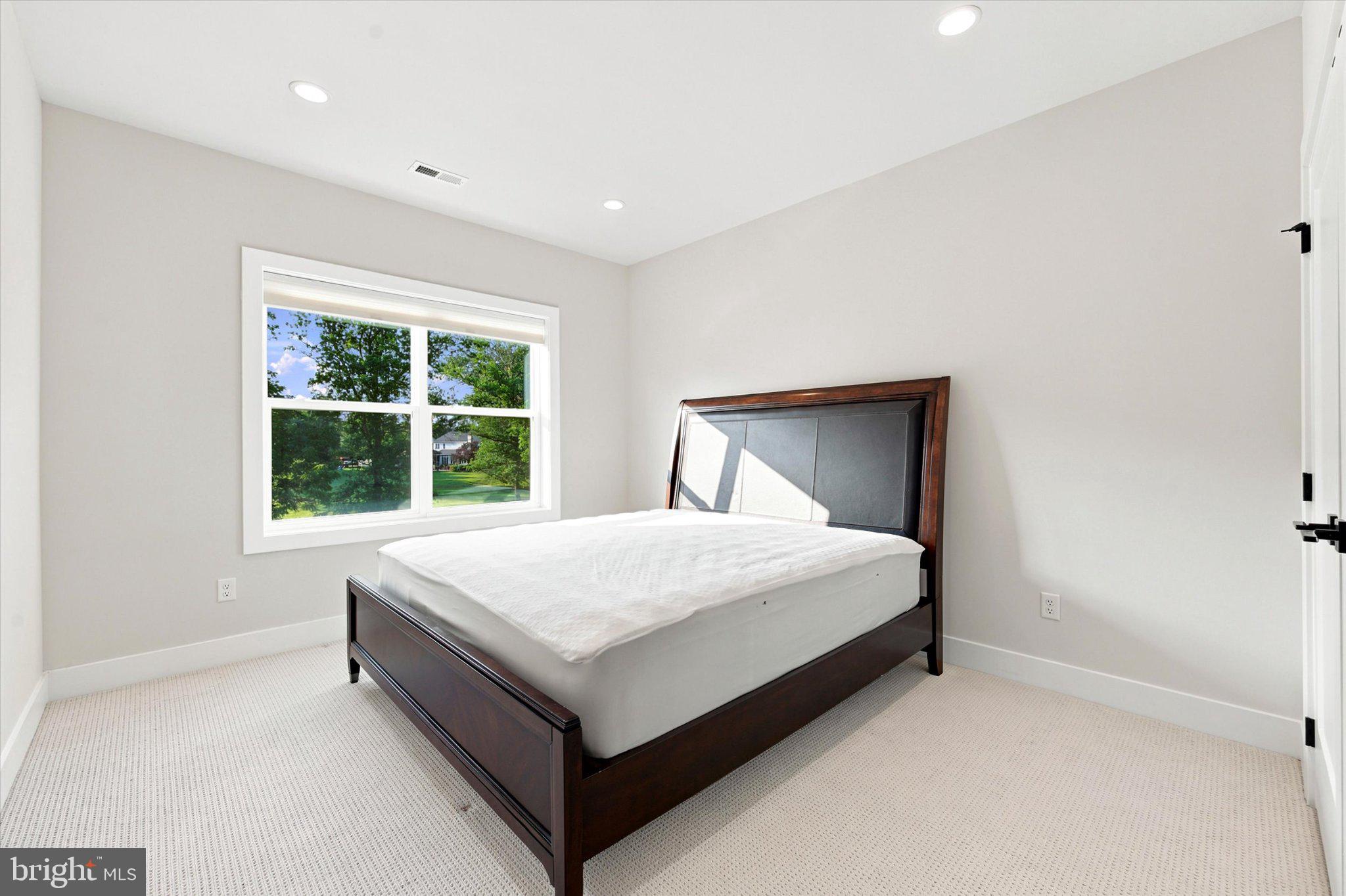 UNIONVILLE - Residential