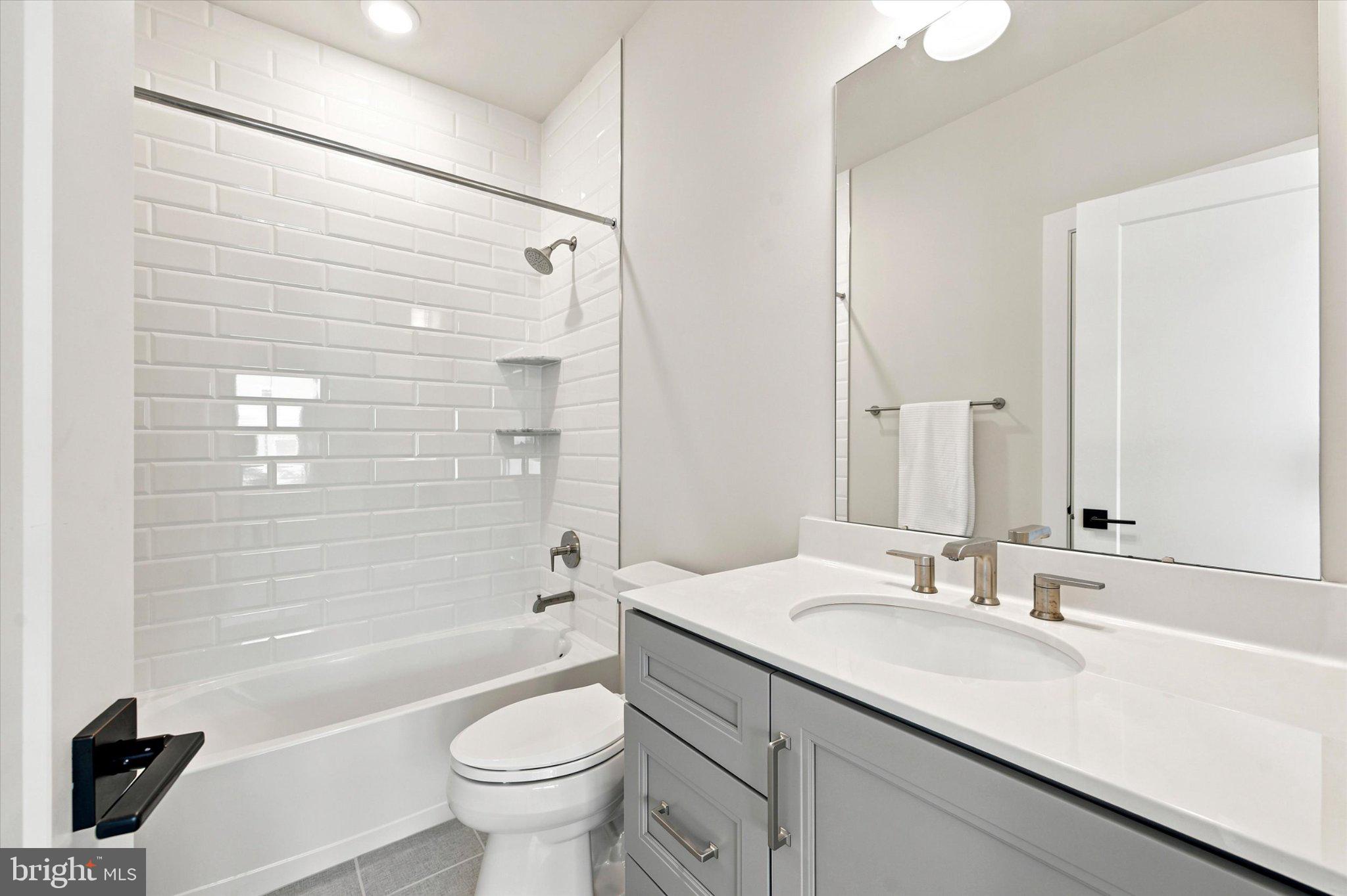 UNIONVILLE - Residential