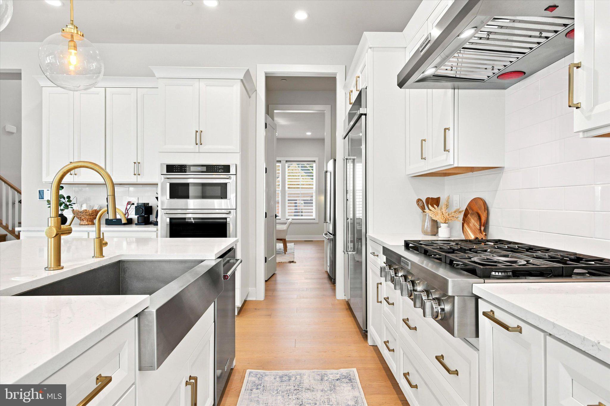 UNIONVILLE - Residential