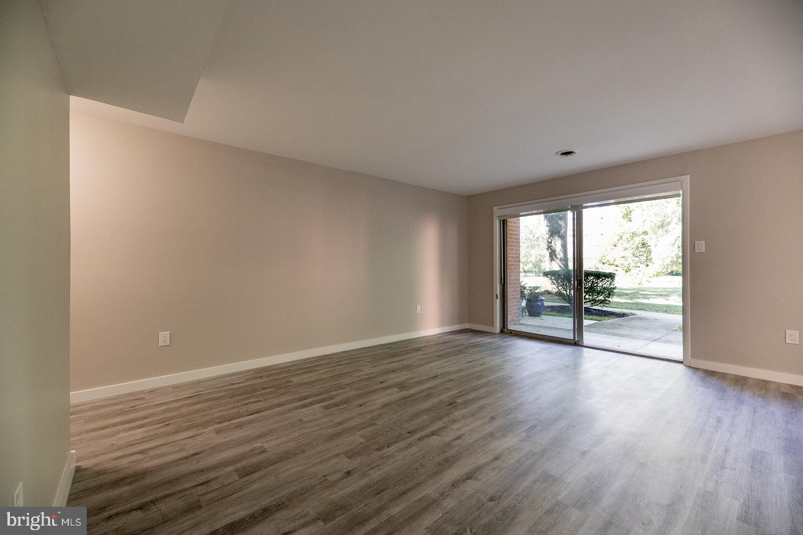 GROSVENOR PARK - Residential Lease