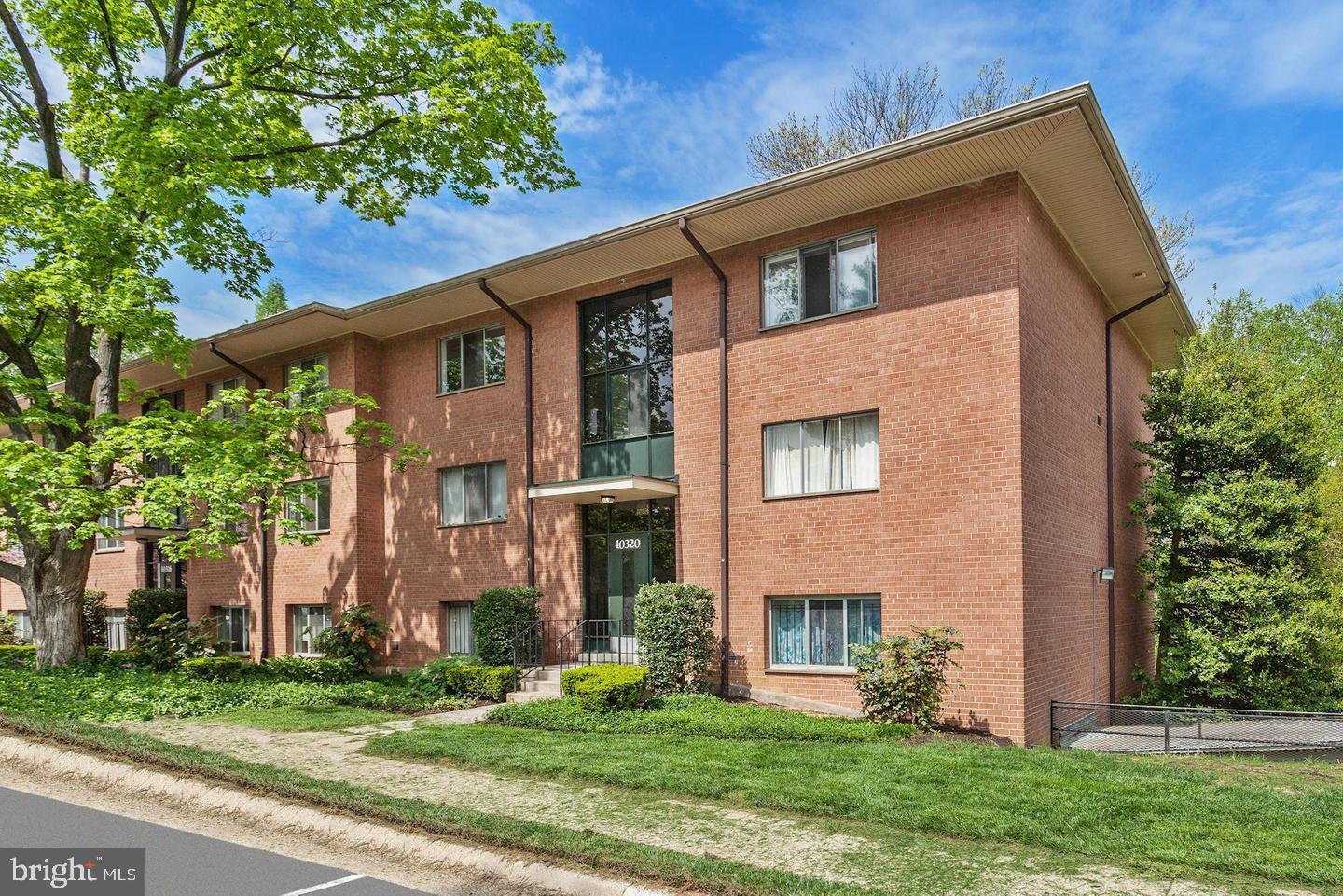 GROSVENOR PARK - Residential Lease