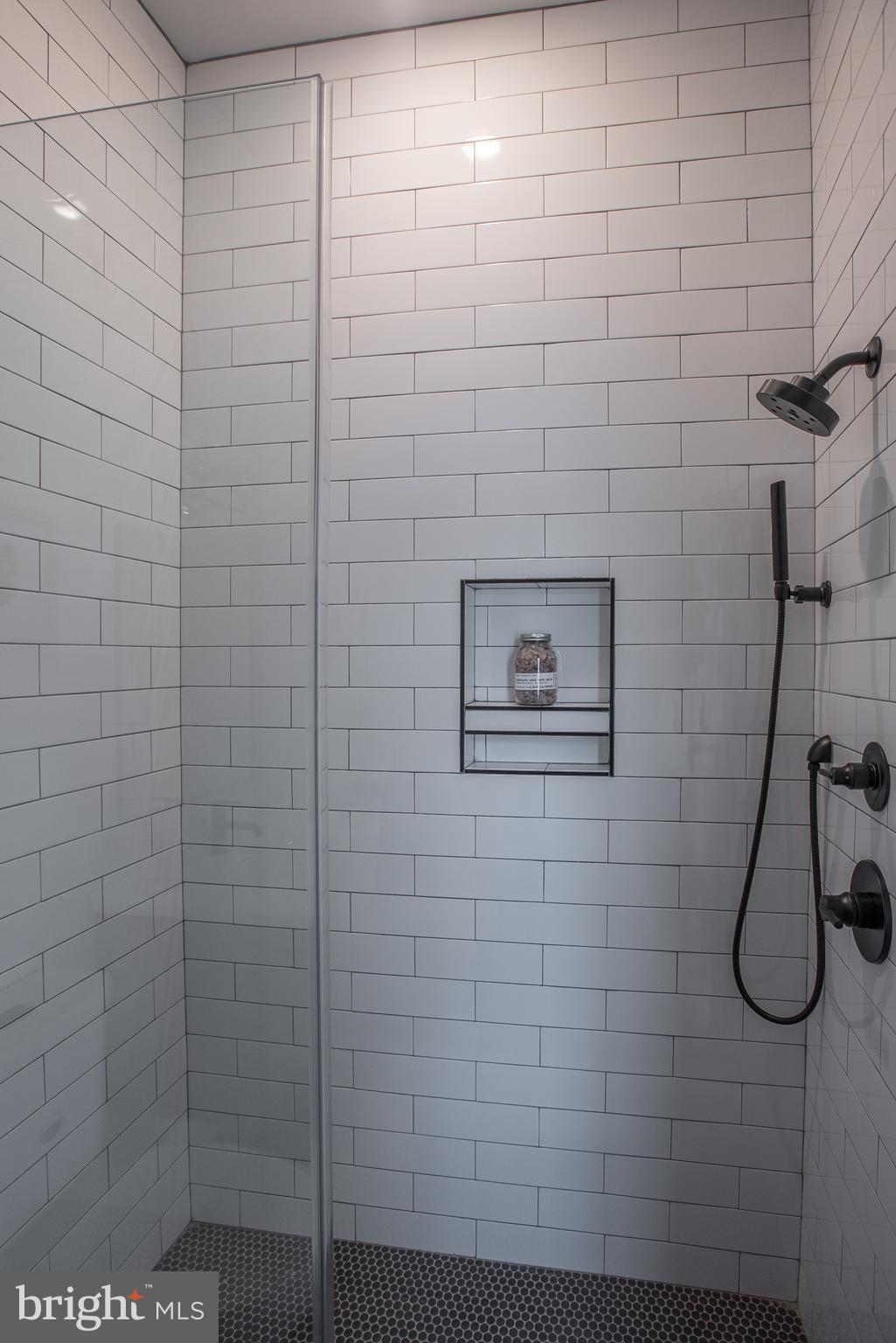 BREWERYTOWN - Residential Lease