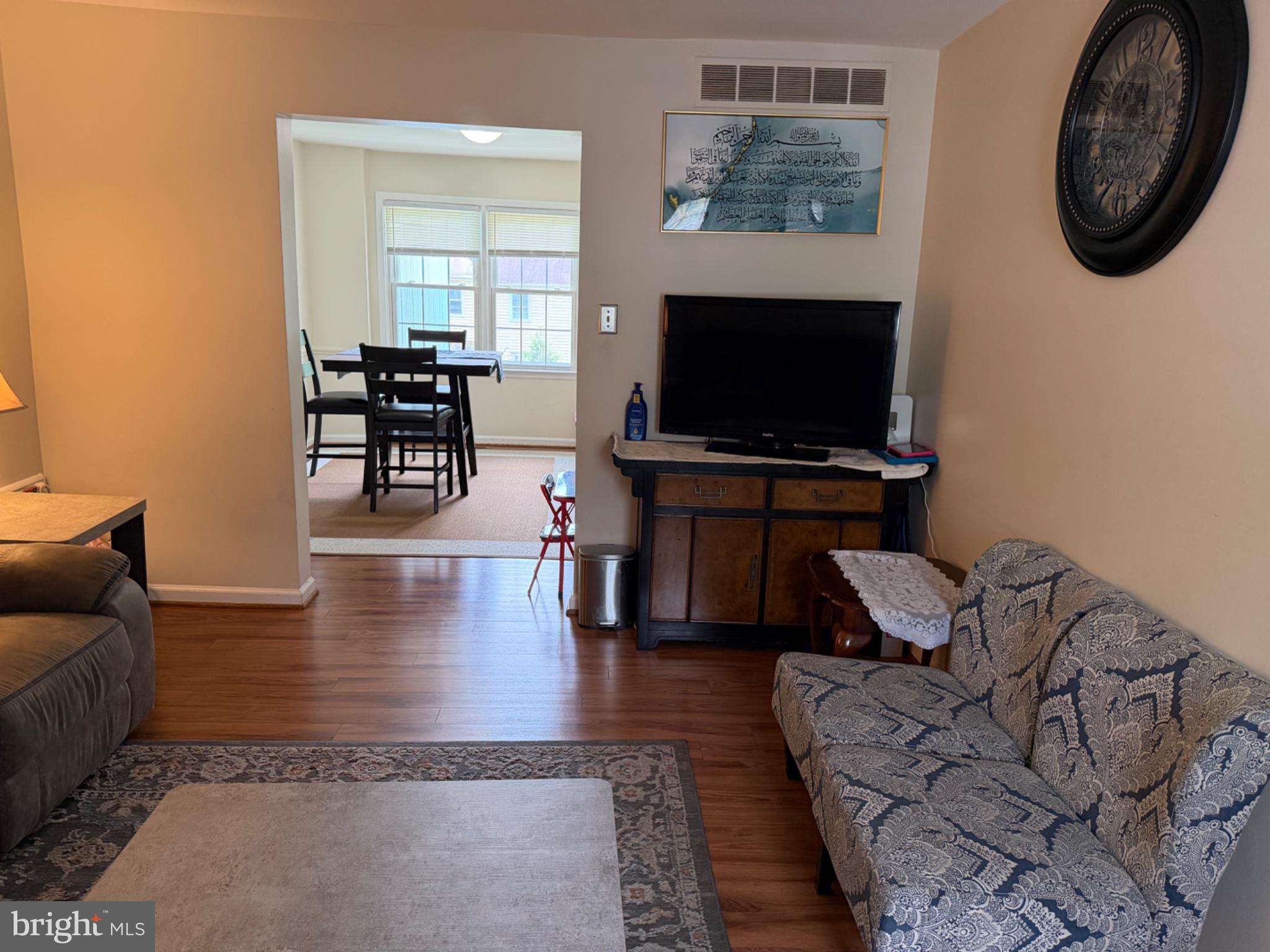 BELMONT - Residential