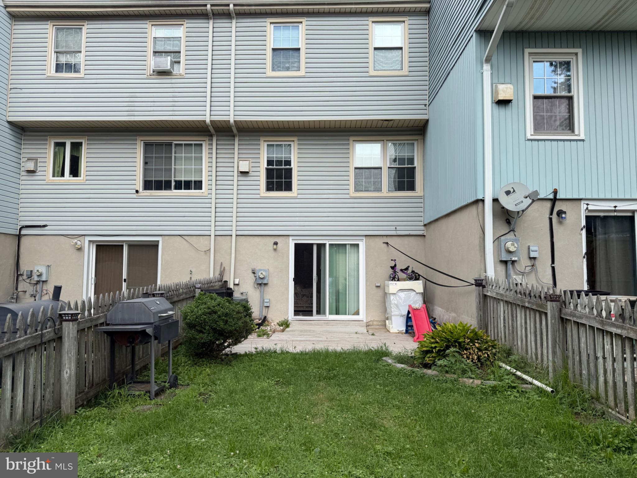 BELMONT - Residential