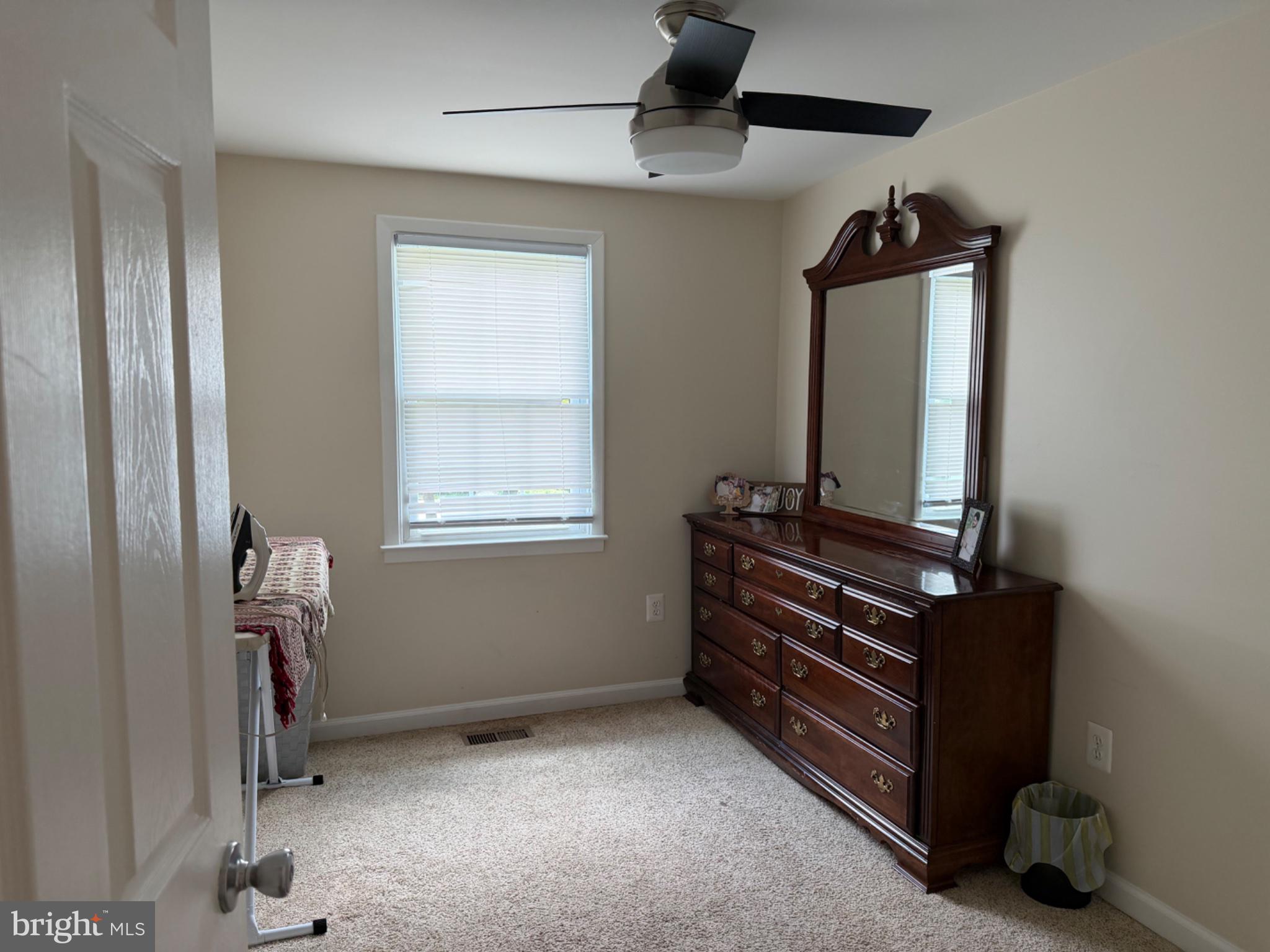 BELMONT - Residential