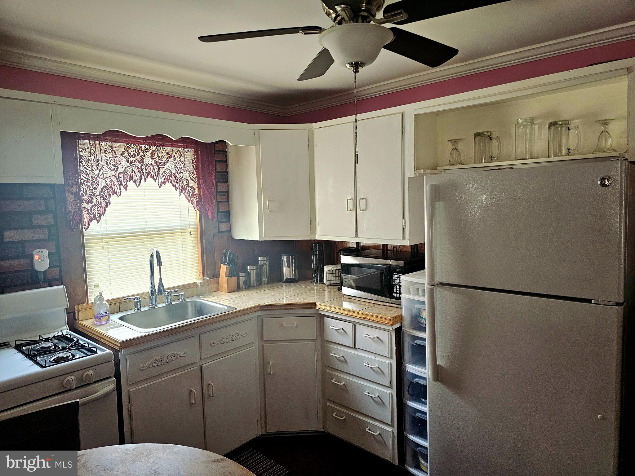 RANDALLSTOWN - Residential