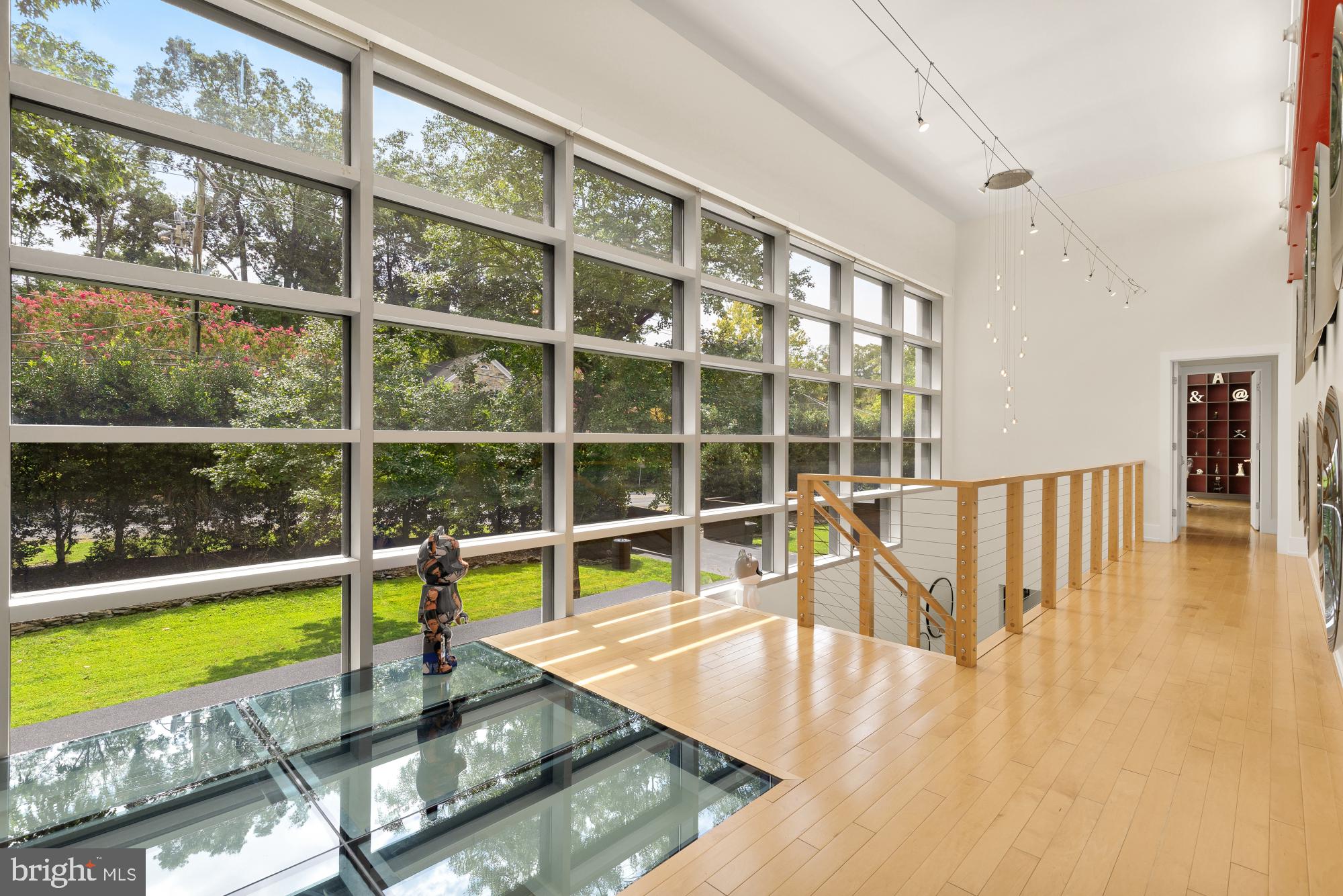 HILLMEAD - Residential