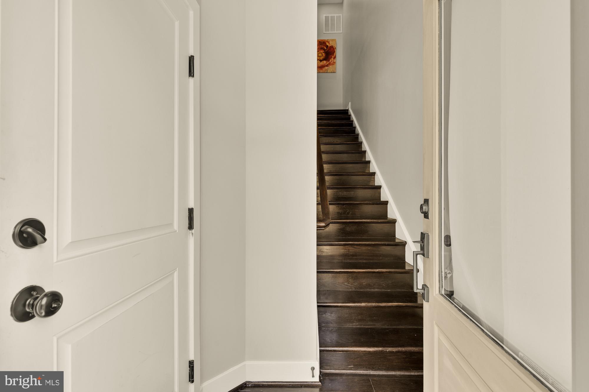 GLENMONT METROCENTRE - Residential