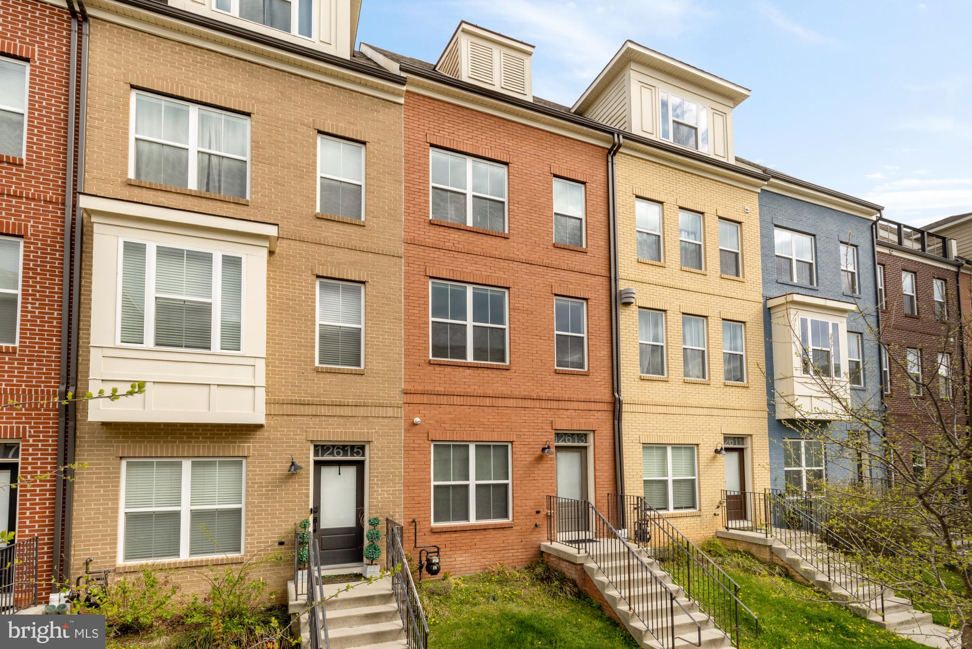 GLENMONT METROCENTRE - Residential