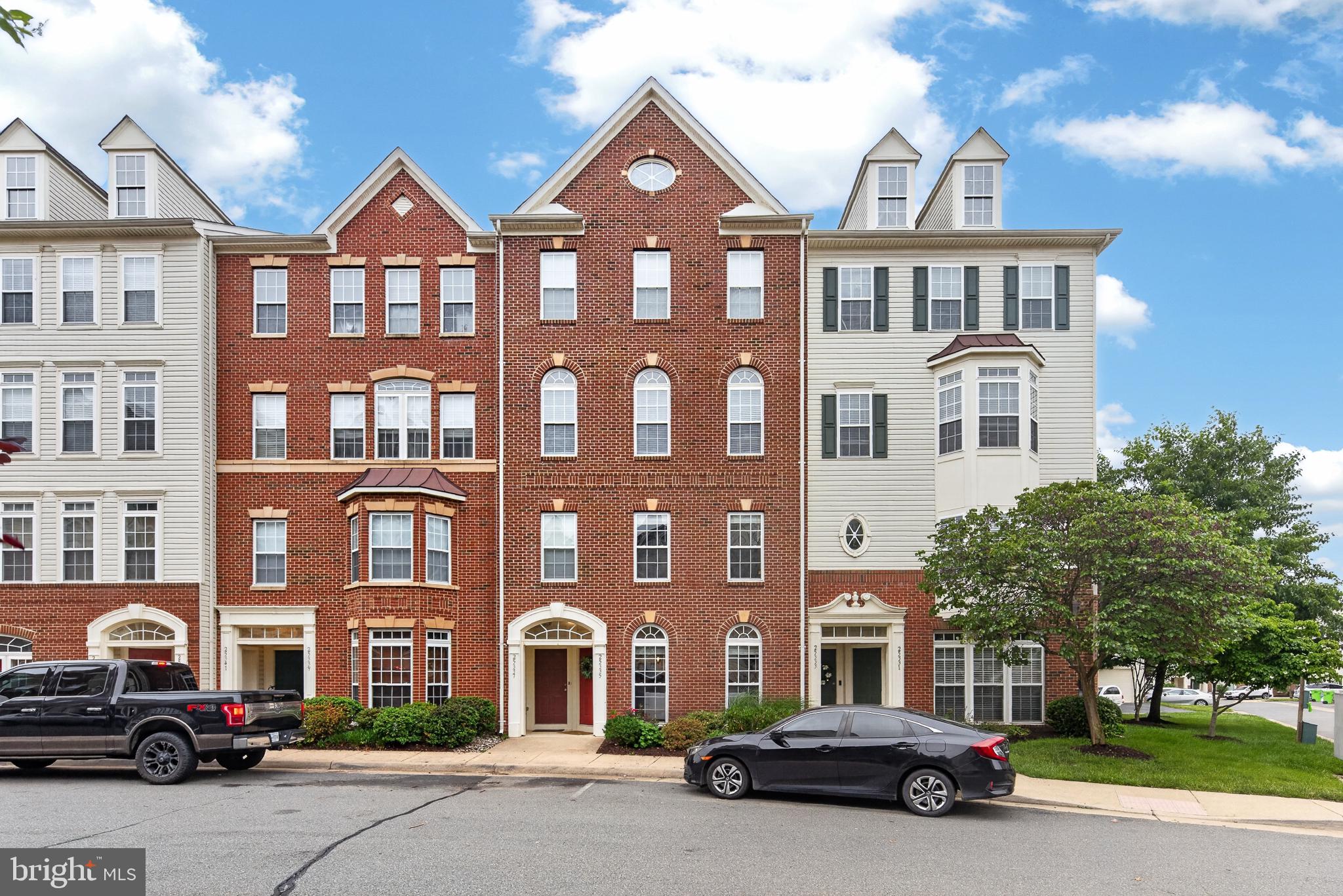 Come tour this beautifully updated 3-bedroom, 2.5-bath townhome-style condo with a garage in the highly sought-after Kirkpatrick Farms community! This bright and spacious home features an open-concept layout, a private balcony, bedroom-level laundry, and stylish finishes throughout, including custom backsplash and newer cabinets with quartz countertops in the kitchen — perfect for both everyday living and entertaining.

Recent upgrades include a new Carrier AC (6/2024), Carrier furnace (12/2025), water heater (1/2026), washer (4/2026), and microwave (10/2025). The HVAC system has been professionally serviced twice a year through Climatic for added peace of mind. Additional enhancements include recessed lighting and ceiling fans installed in all bedrooms (12/2023), along with a beautiful stair runner added in 12/2023.

Enjoy all that Kirkpatrick Farms has to offer, including wonderful community amenities, parks, nearby shopping and dining, and convenient commuter access. This move-in-ready home truly has it all!
