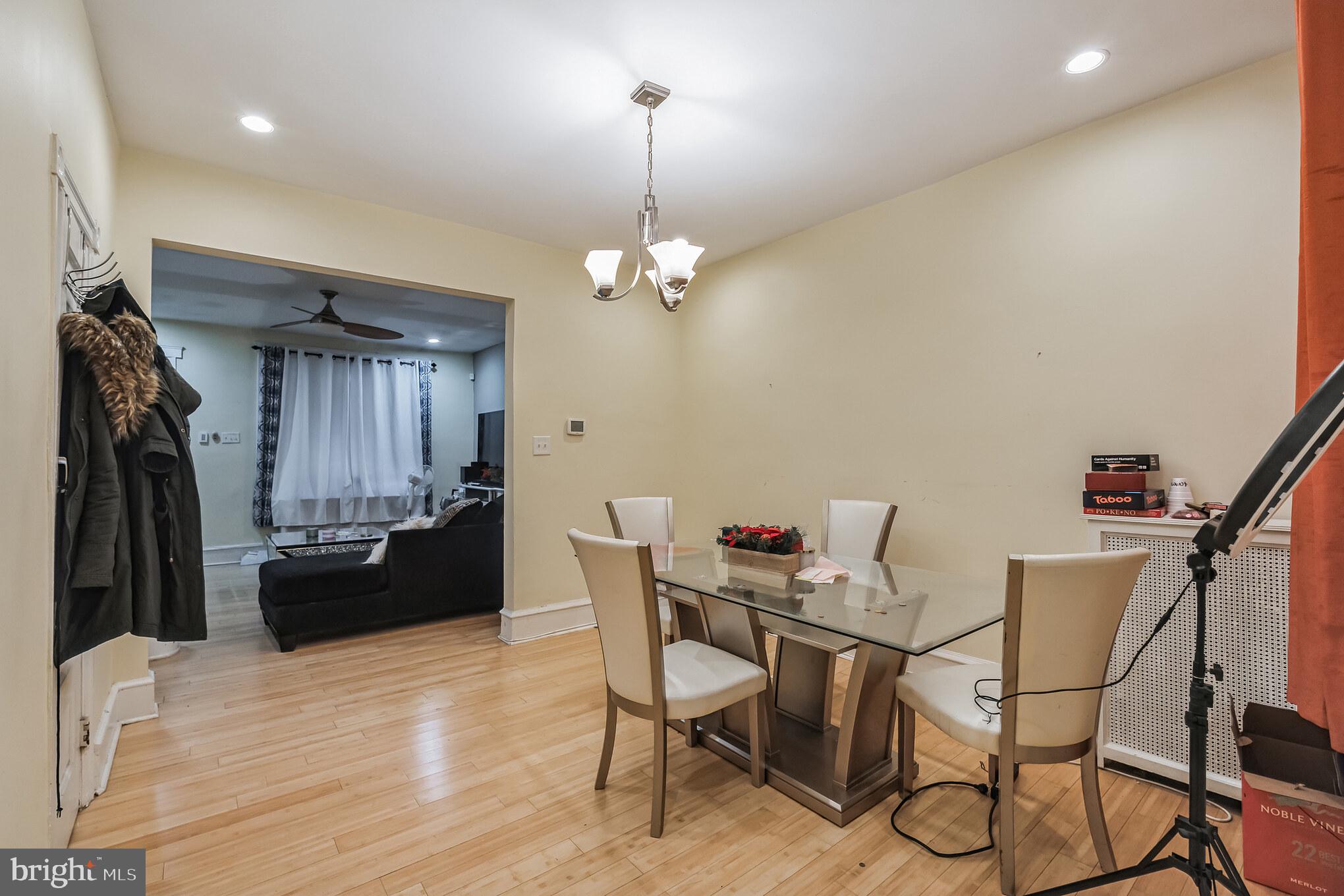 OVERBROOK - Residential