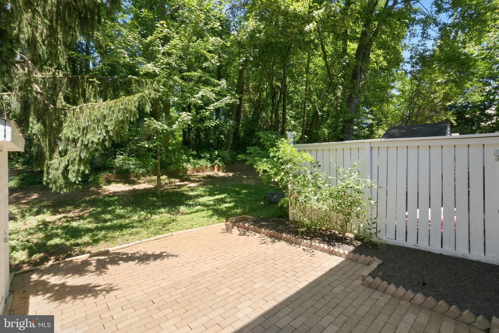 BIRCHFIELD WOODS - Residential