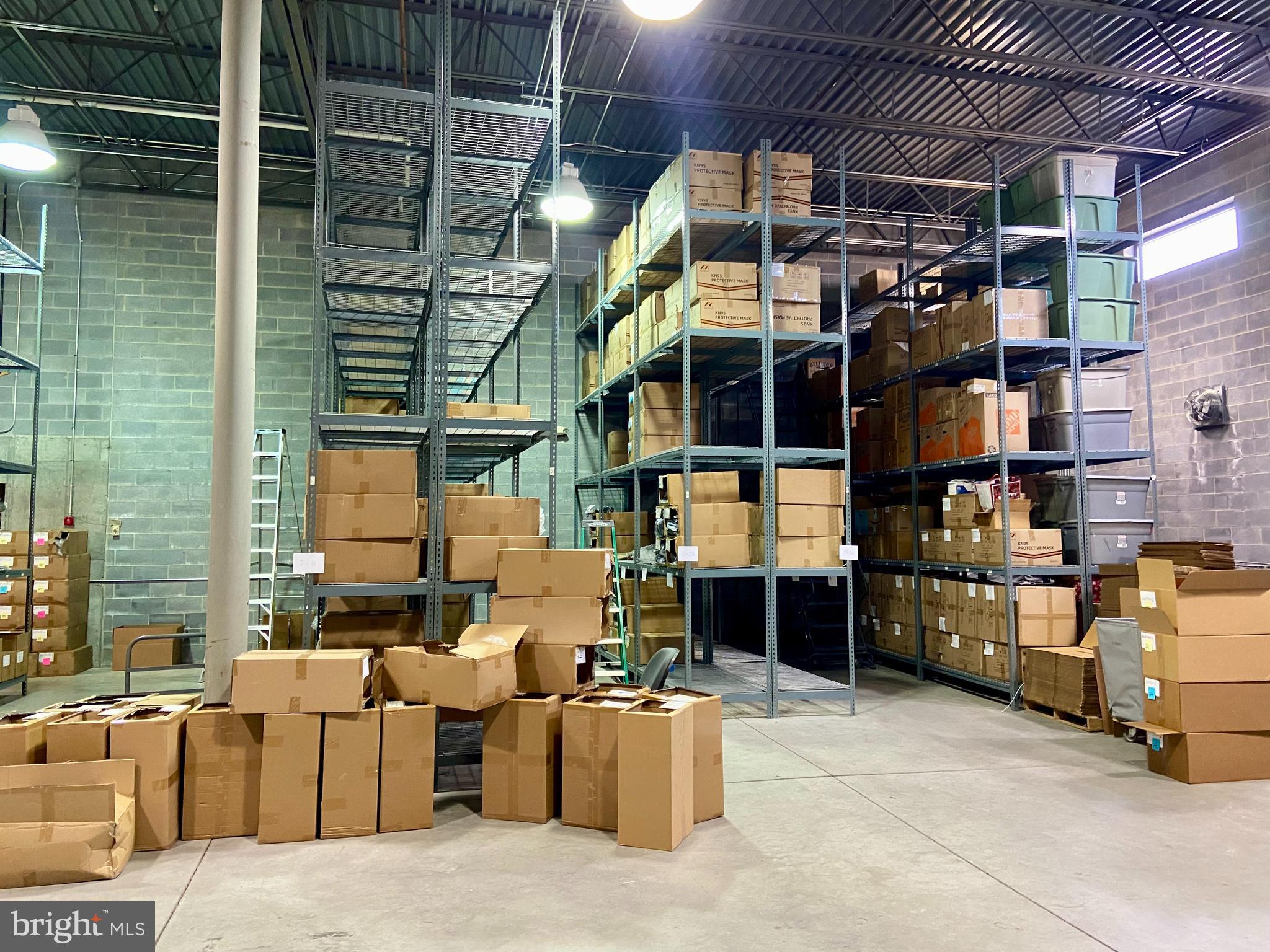 WINCHESTER - Commercial Sale