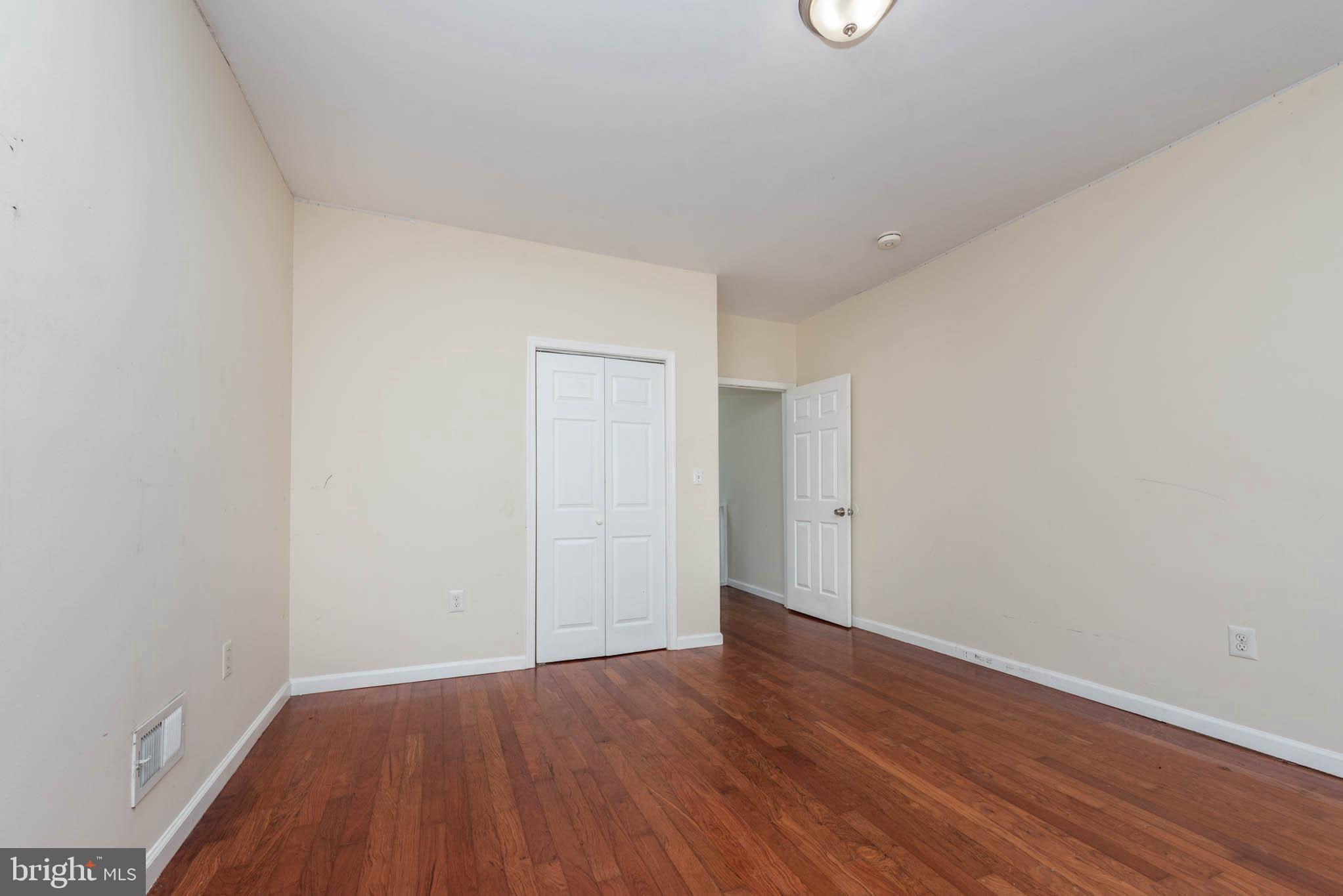 MILTON-MONTFORD - Residential