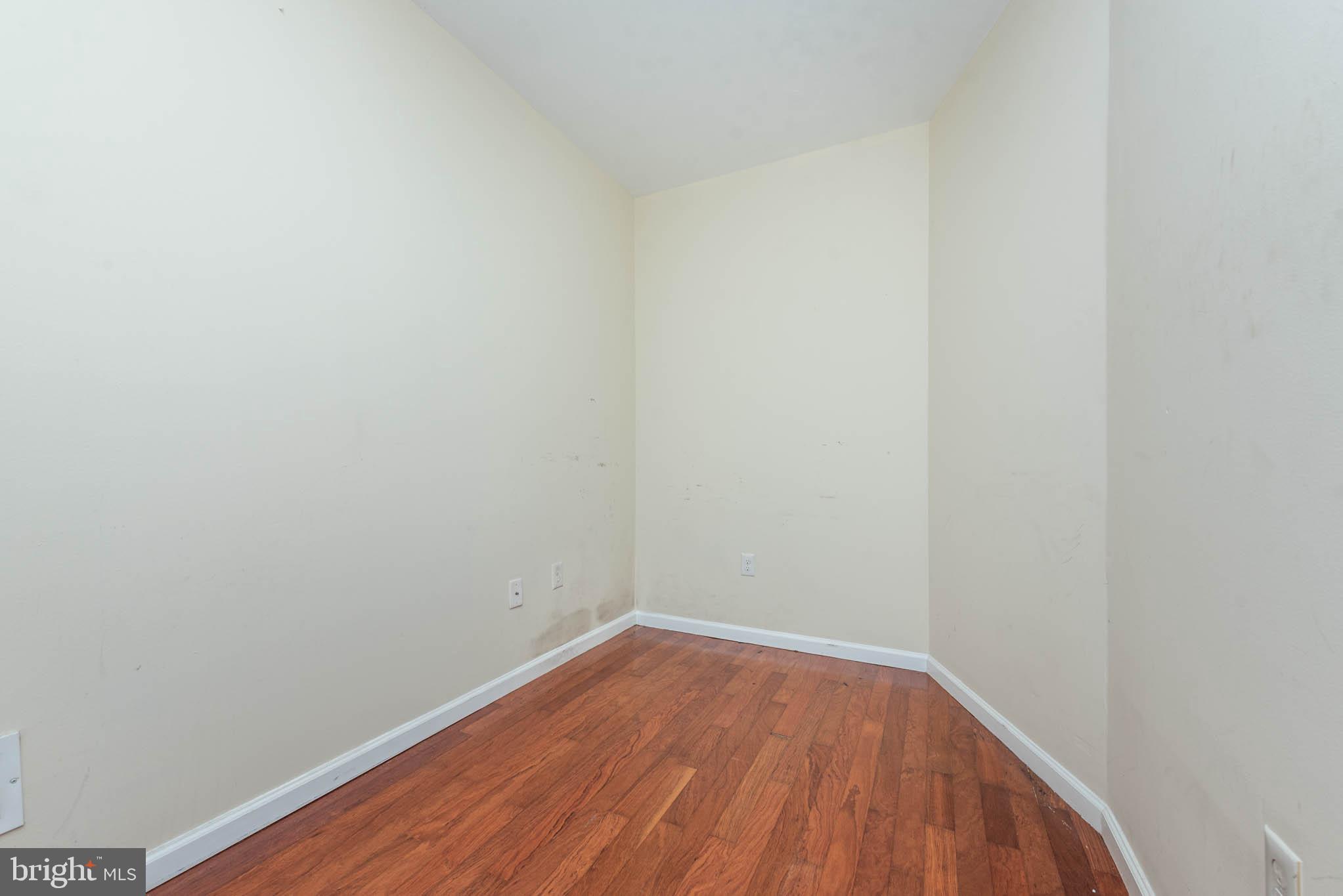 MILTON-MONTFORD - Residential