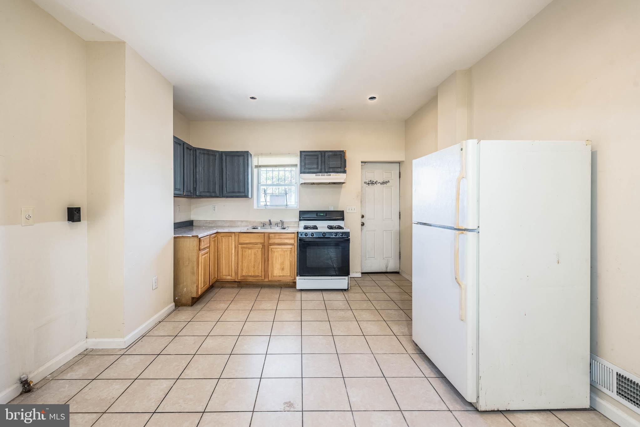 MILTON-MONTFORD - Residential