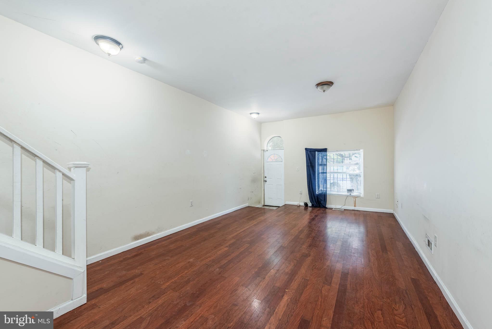 MILTON-MONTFORD - Residential