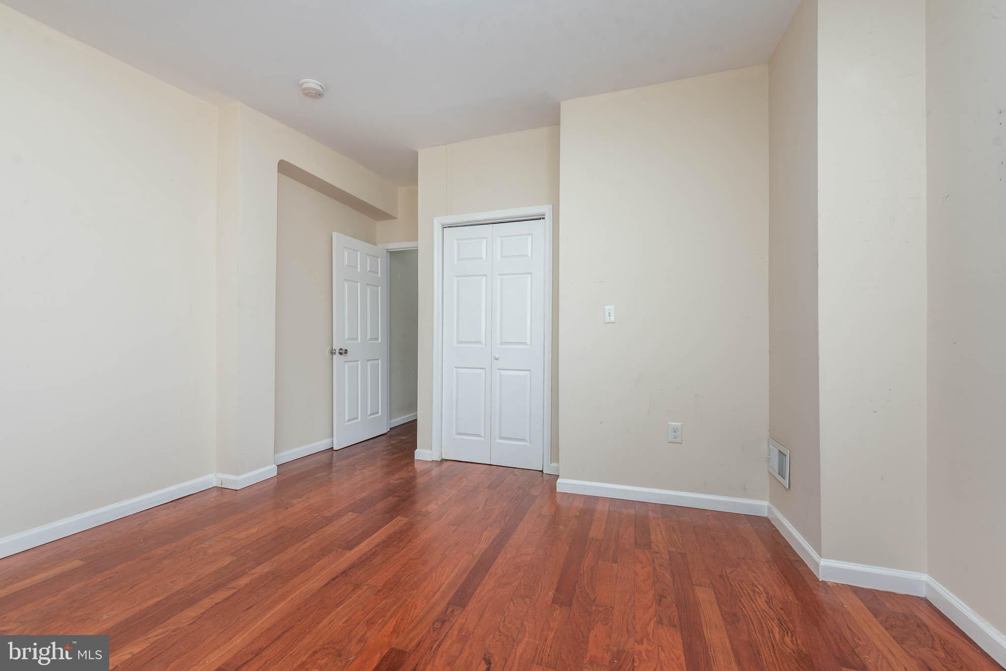 MILTON-MONTFORD - Residential