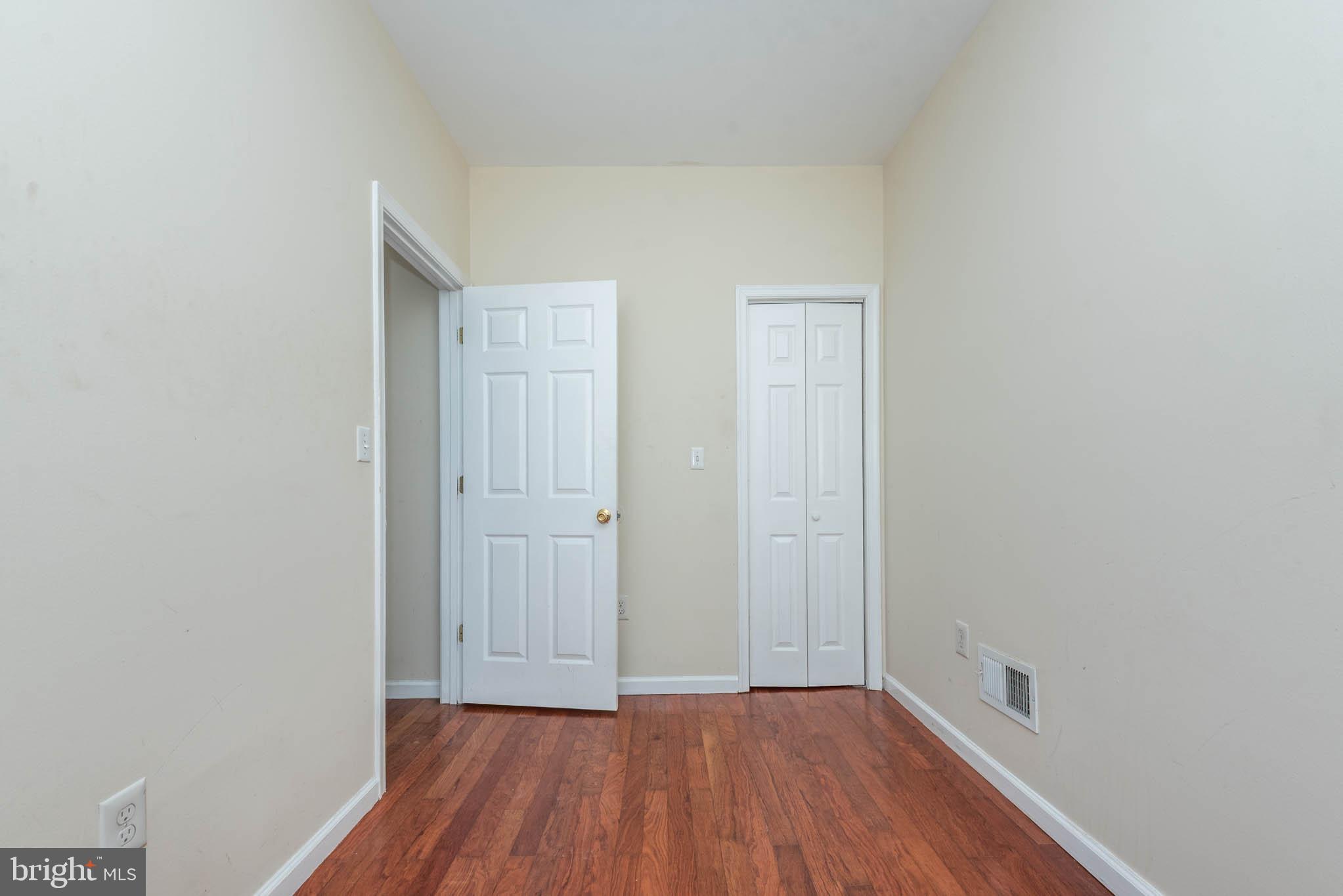 MILTON-MONTFORD - Residential