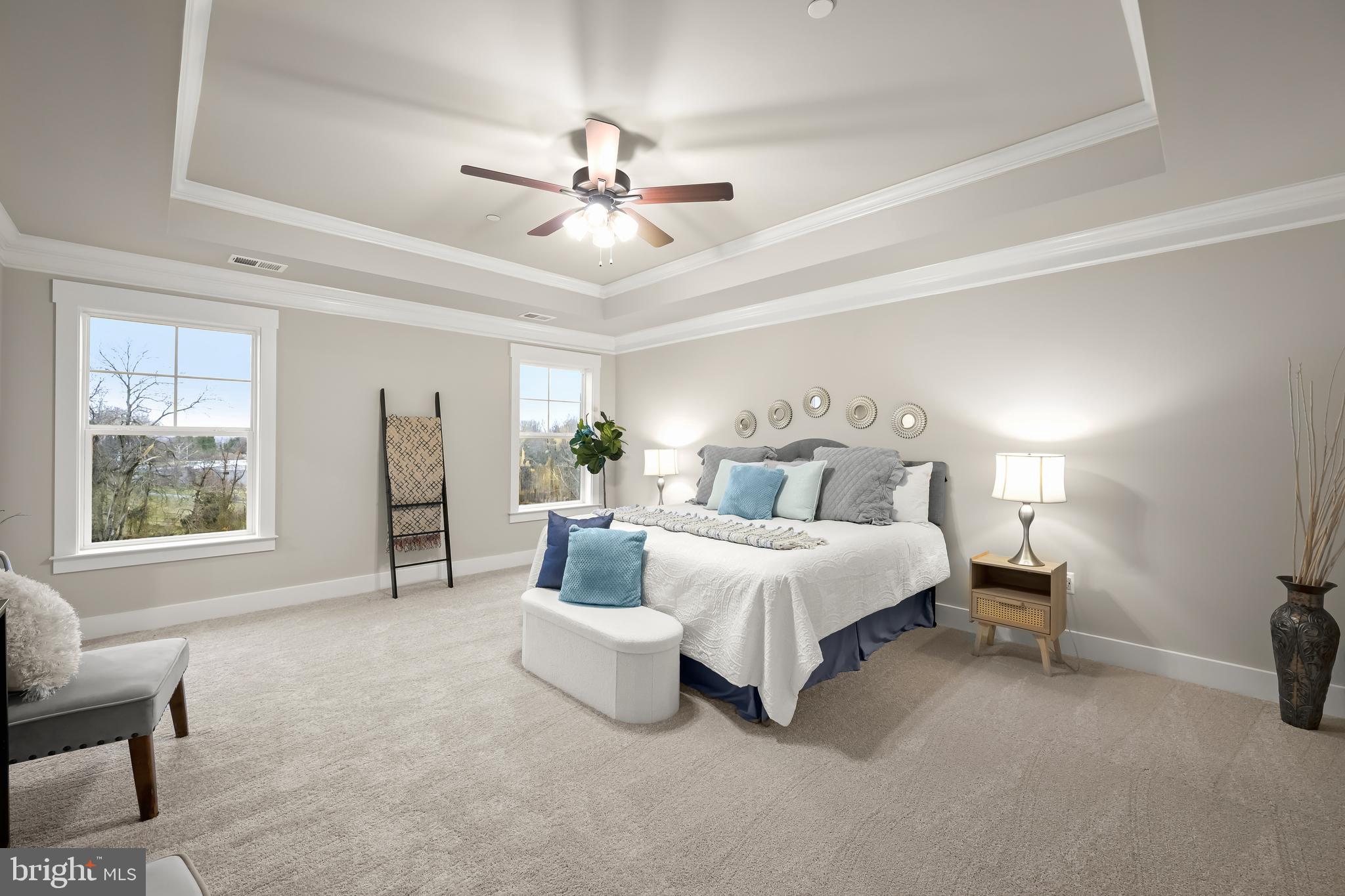 LIONS CROSSING - Residential