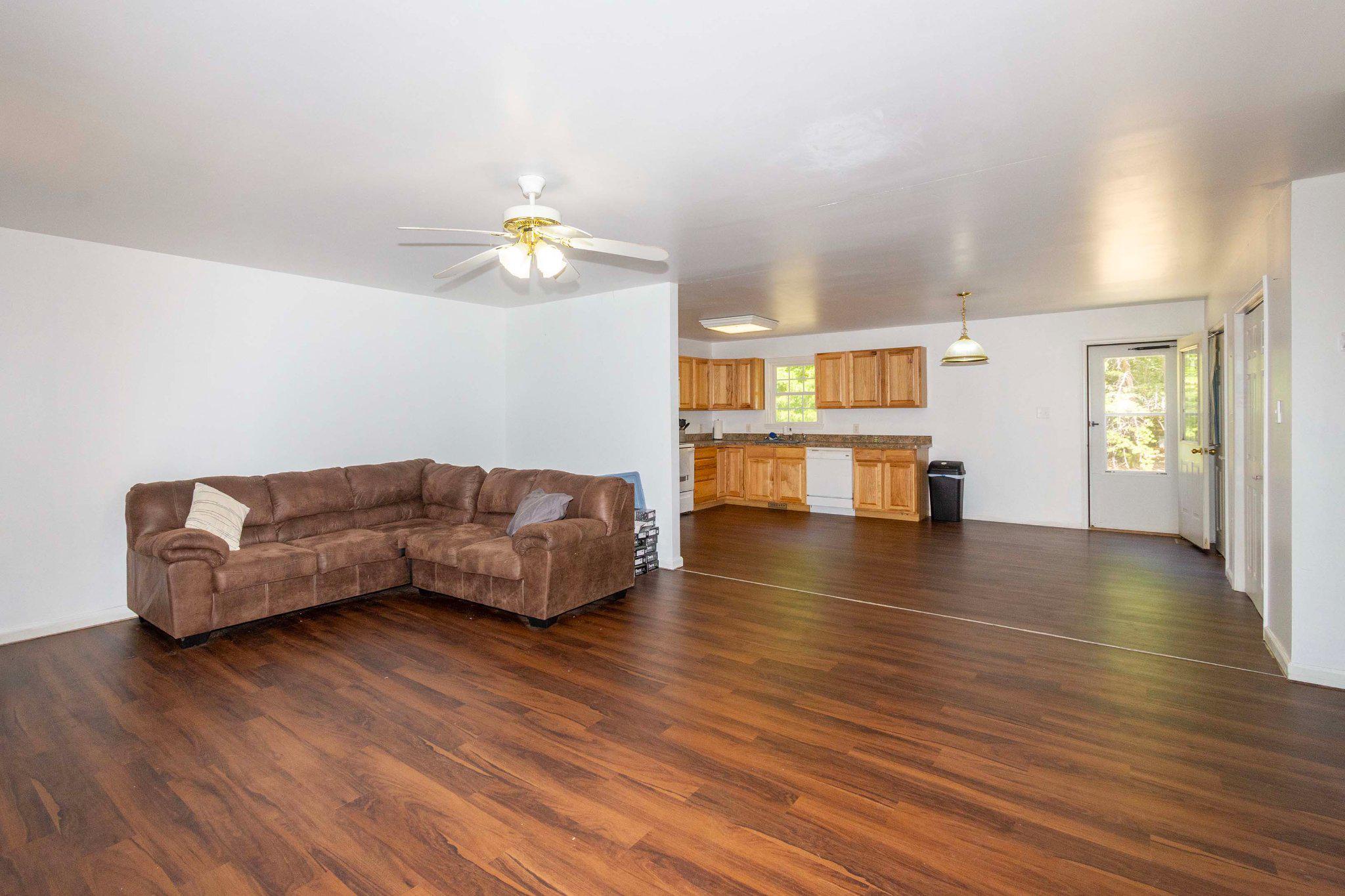 TALL PINES - Residential