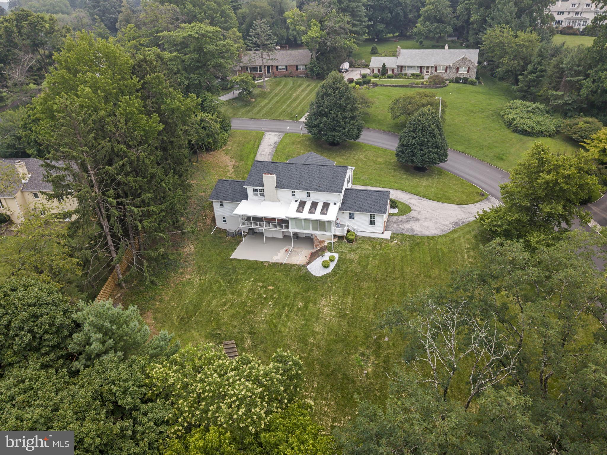 GLADWYNE - Residential