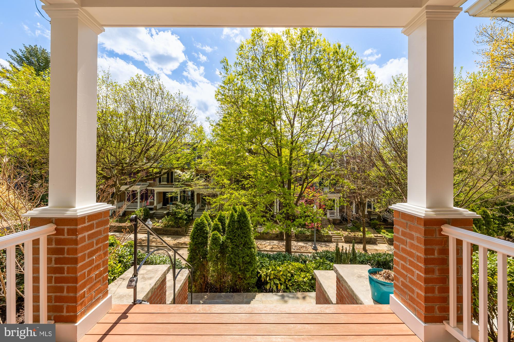 MOUNT PLEASANT - Residential