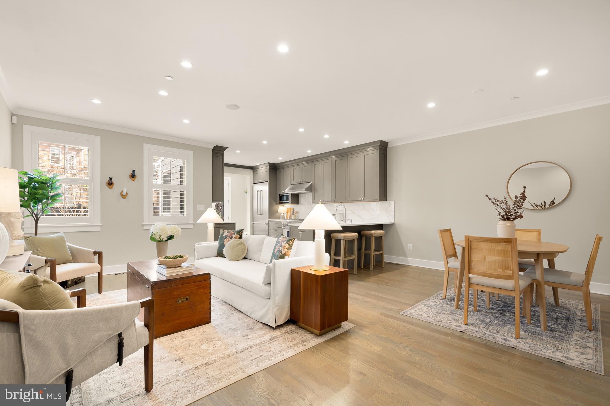 MOUNT PLEASANT - Residential