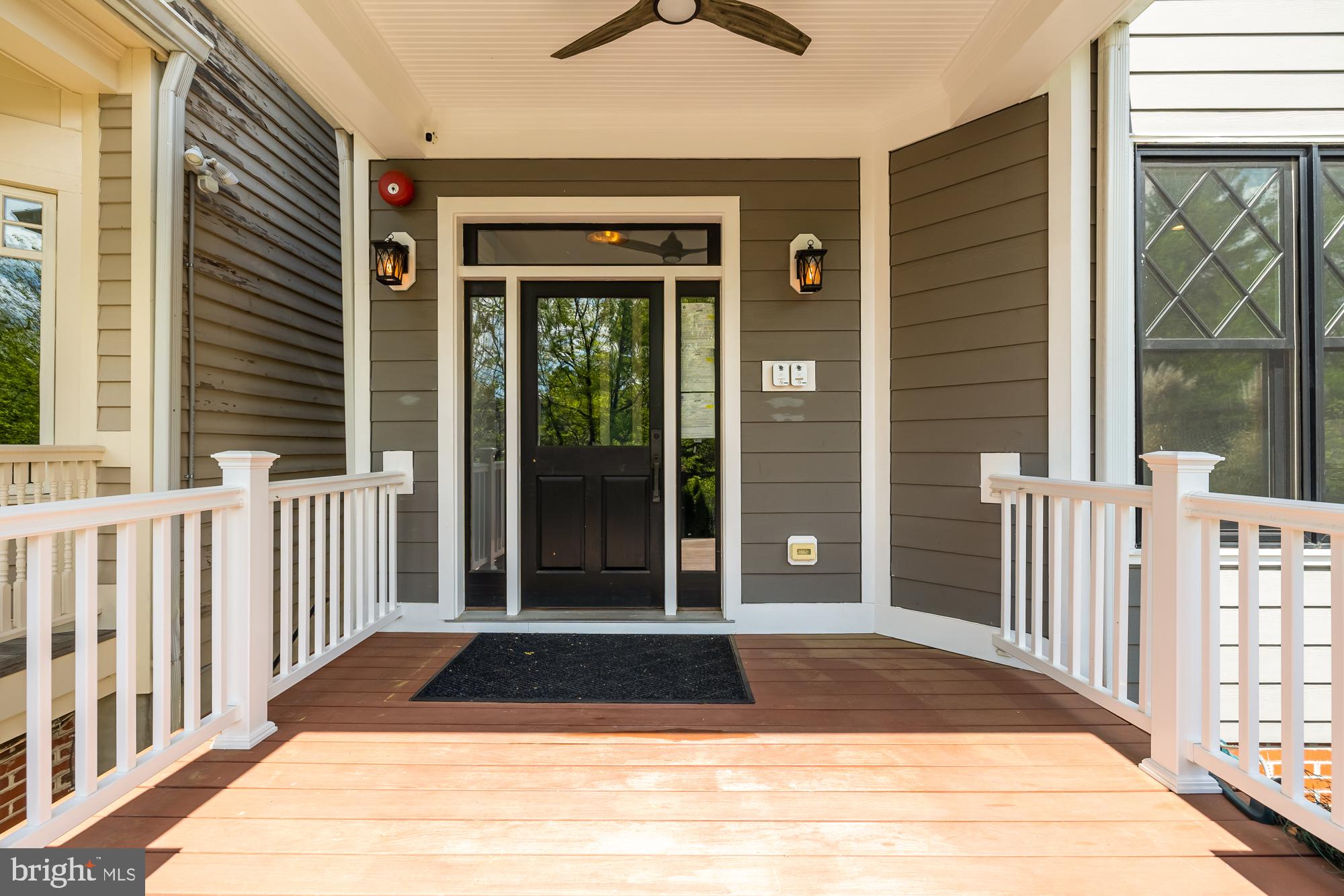 MOUNT PLEASANT - Residential