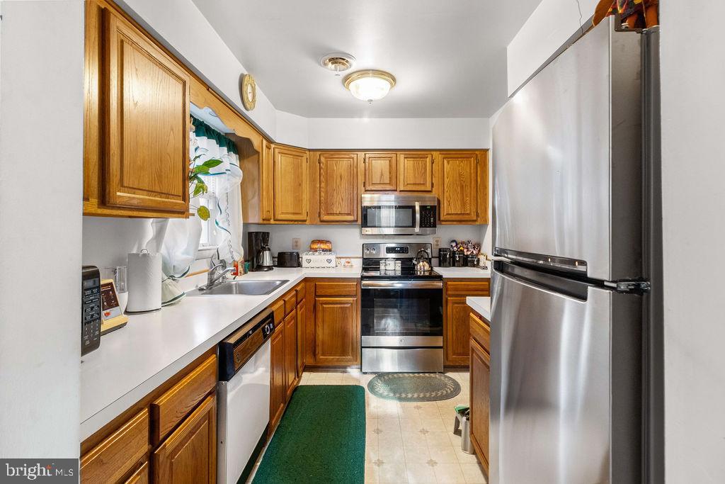 MARLBOROUGH CONDOMINIUM - Residential